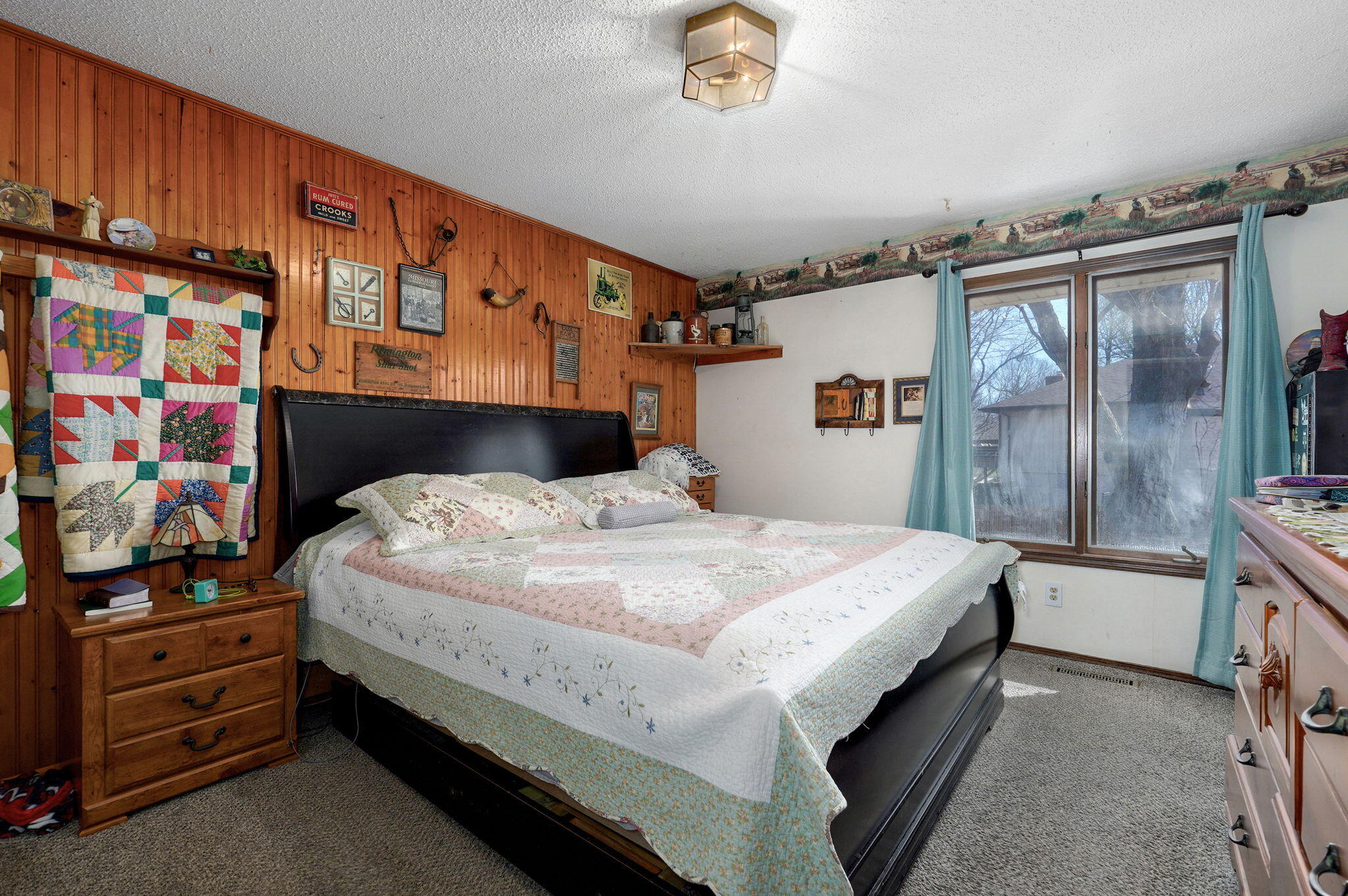 4832 South Louise Road Property Photo 13