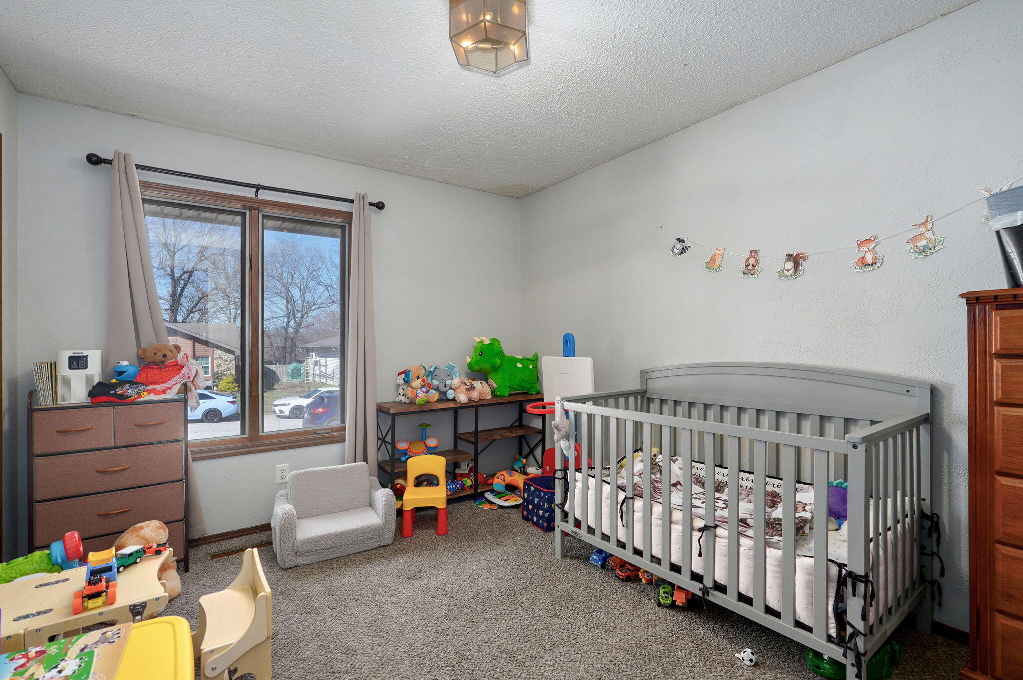 4832 South Louise Road Property Photo 16