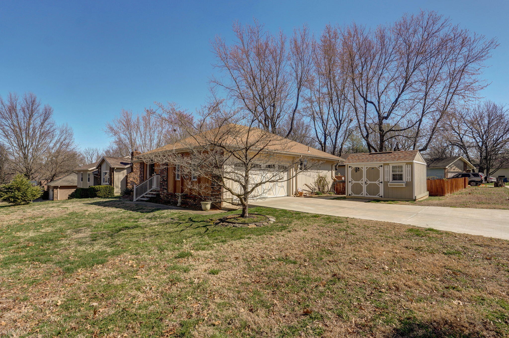 4832 South Louise Road Property Photo 45