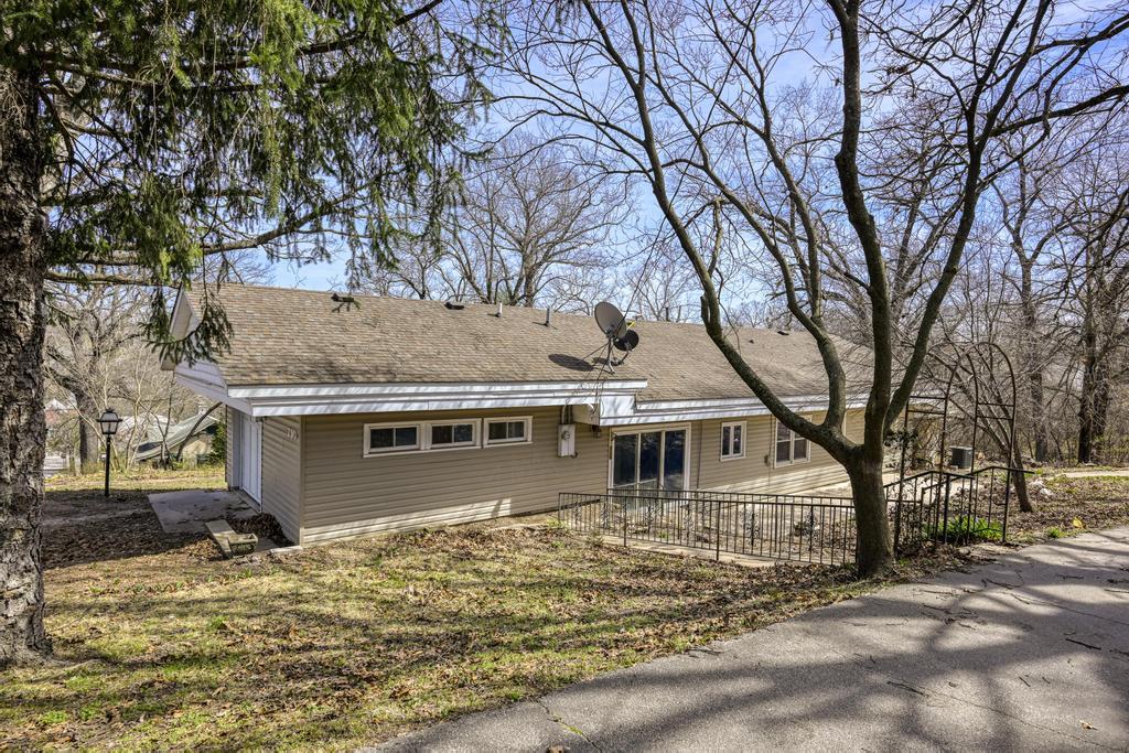 710 Chippewa Street Property Photo 28