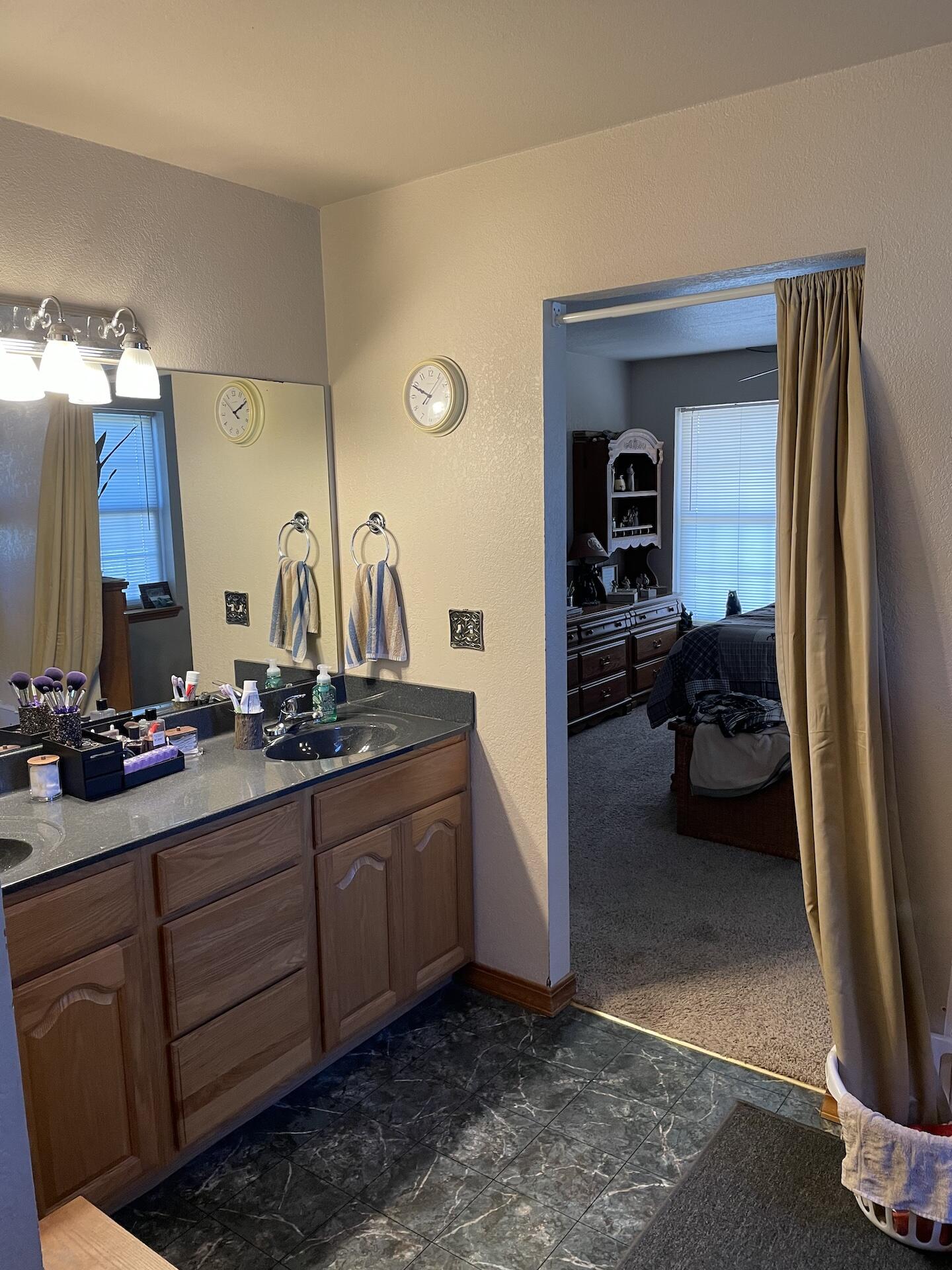 22177 Midvale Road Property Photo 20