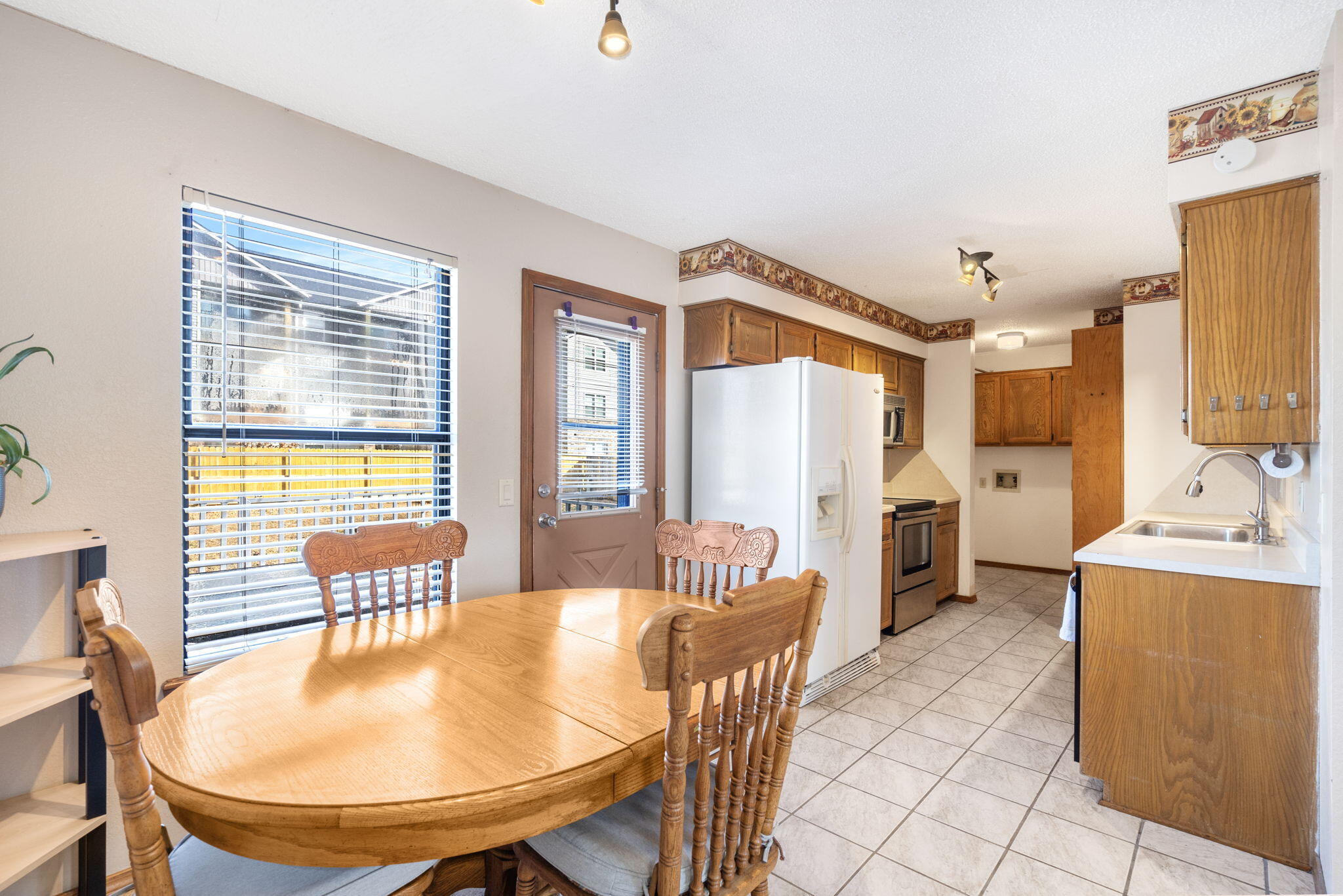 308 Hannah Drive Property Photo 8