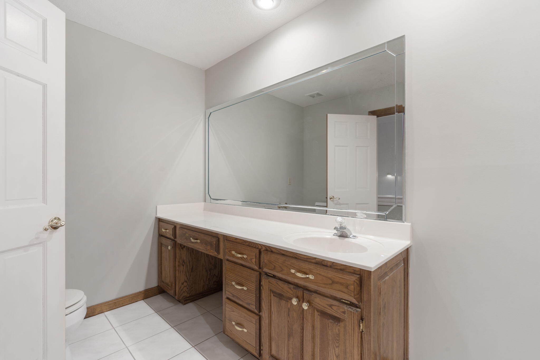 4228 Greenbriar Drive Property Photo 27