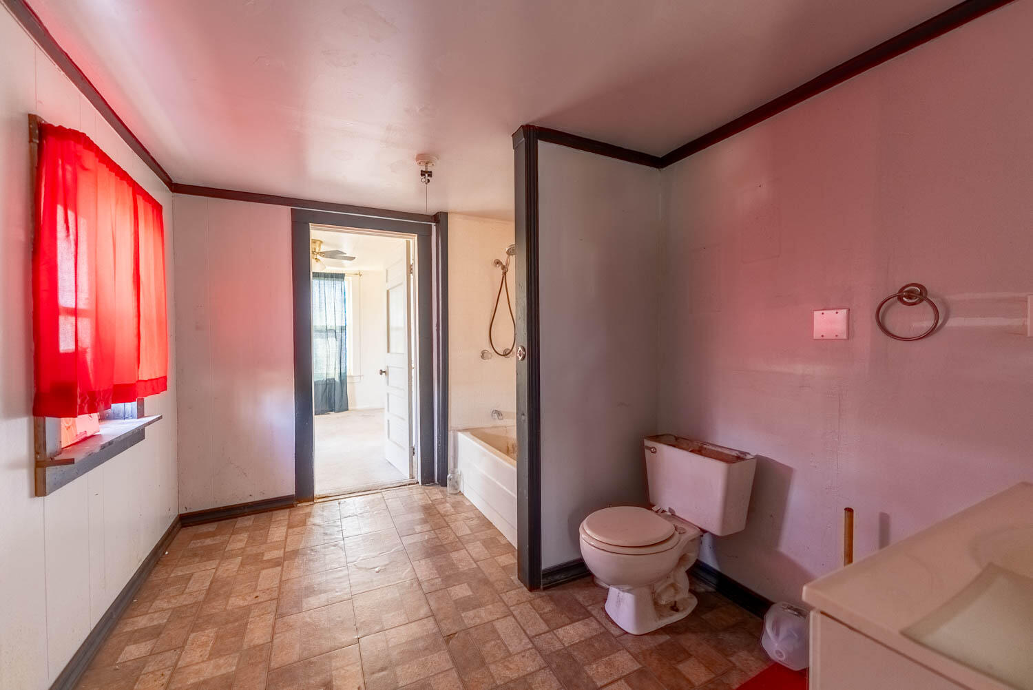 626 Vine Street Property Photo 19