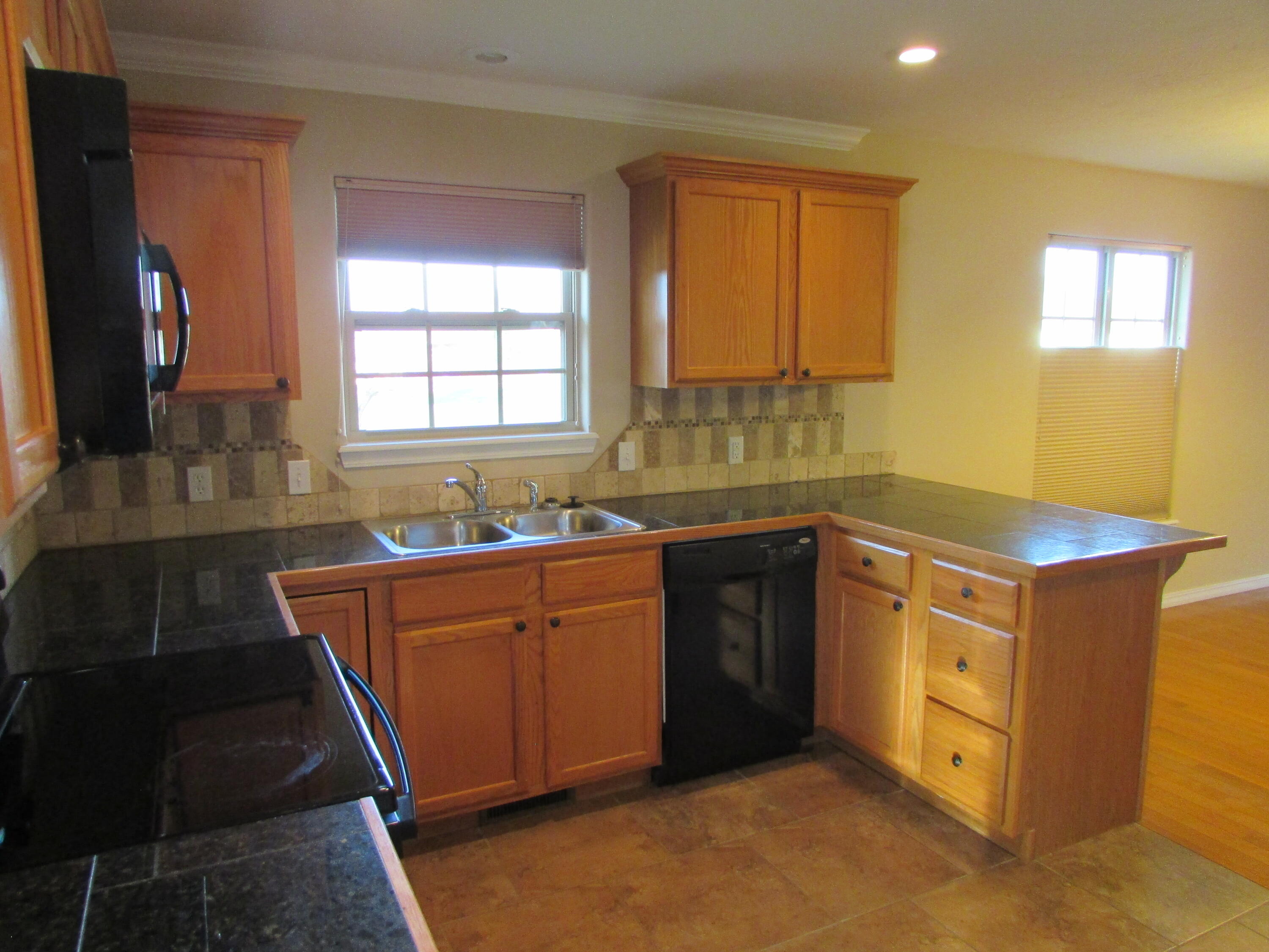 648 North Delaware Avenue Property Photo 10