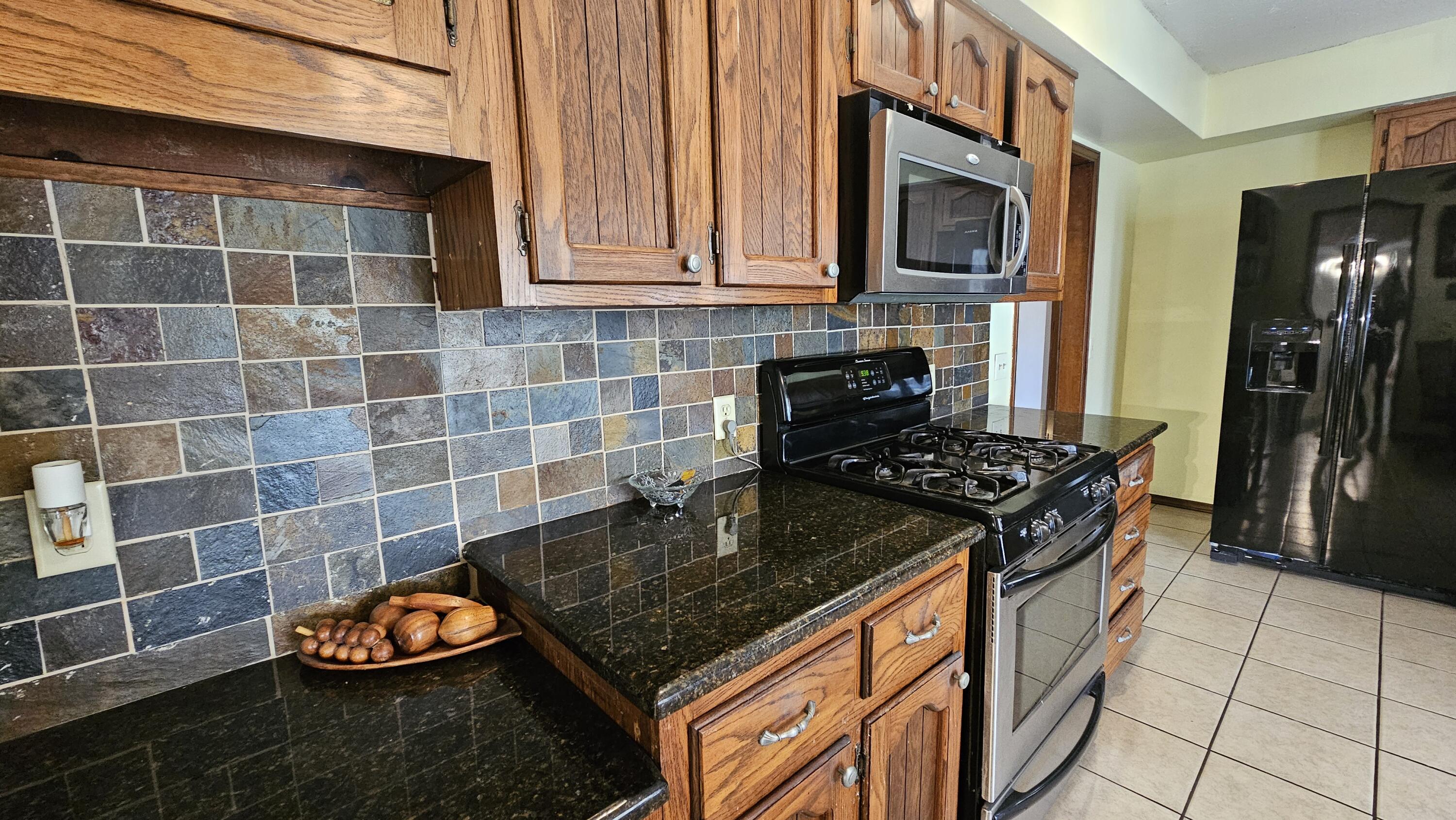 500 N Broad Avenue Property Photo 9