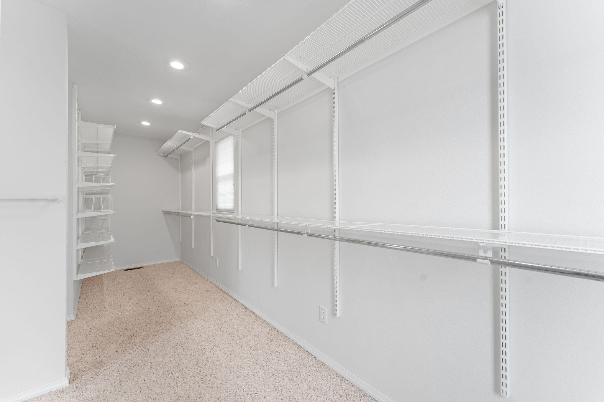 26071 South Royal Point Drive Property Photo 18