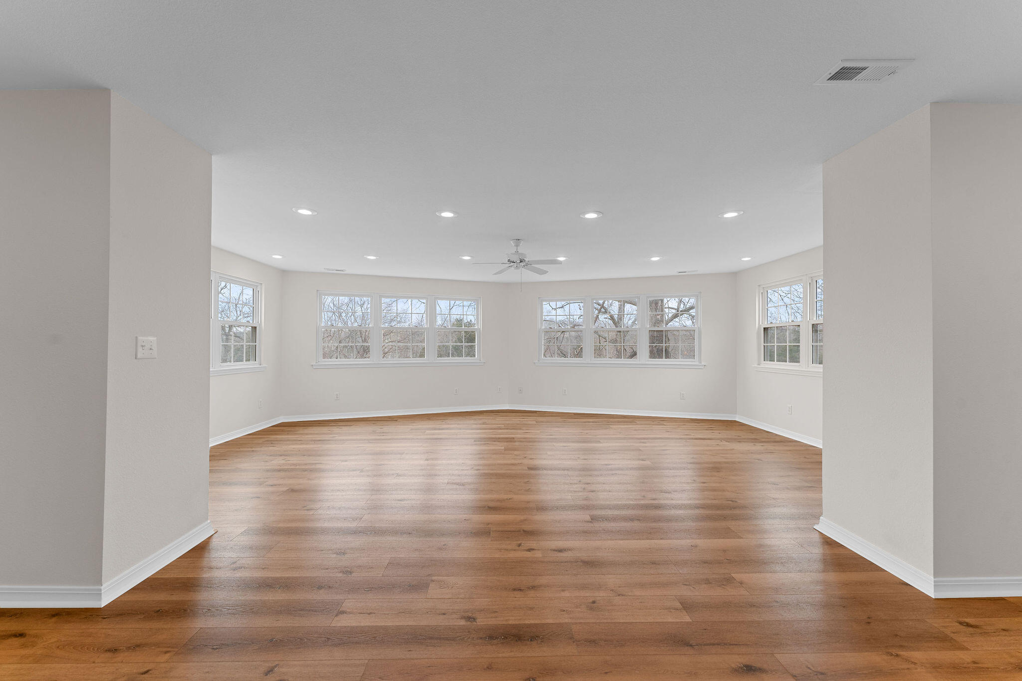 26071 South Royal Point Drive Property Photo 24