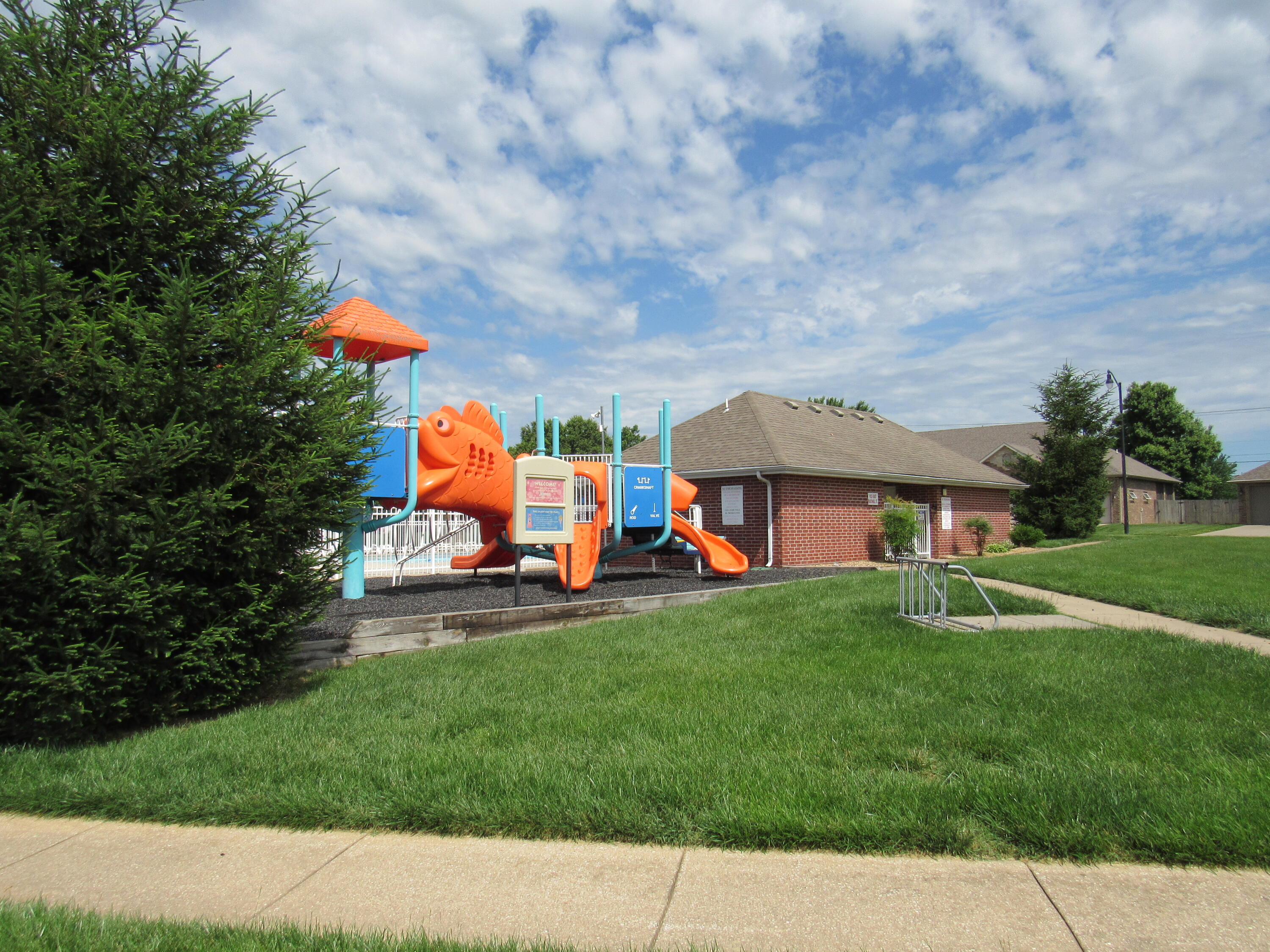640 South Shuyler Street Property Photo 8