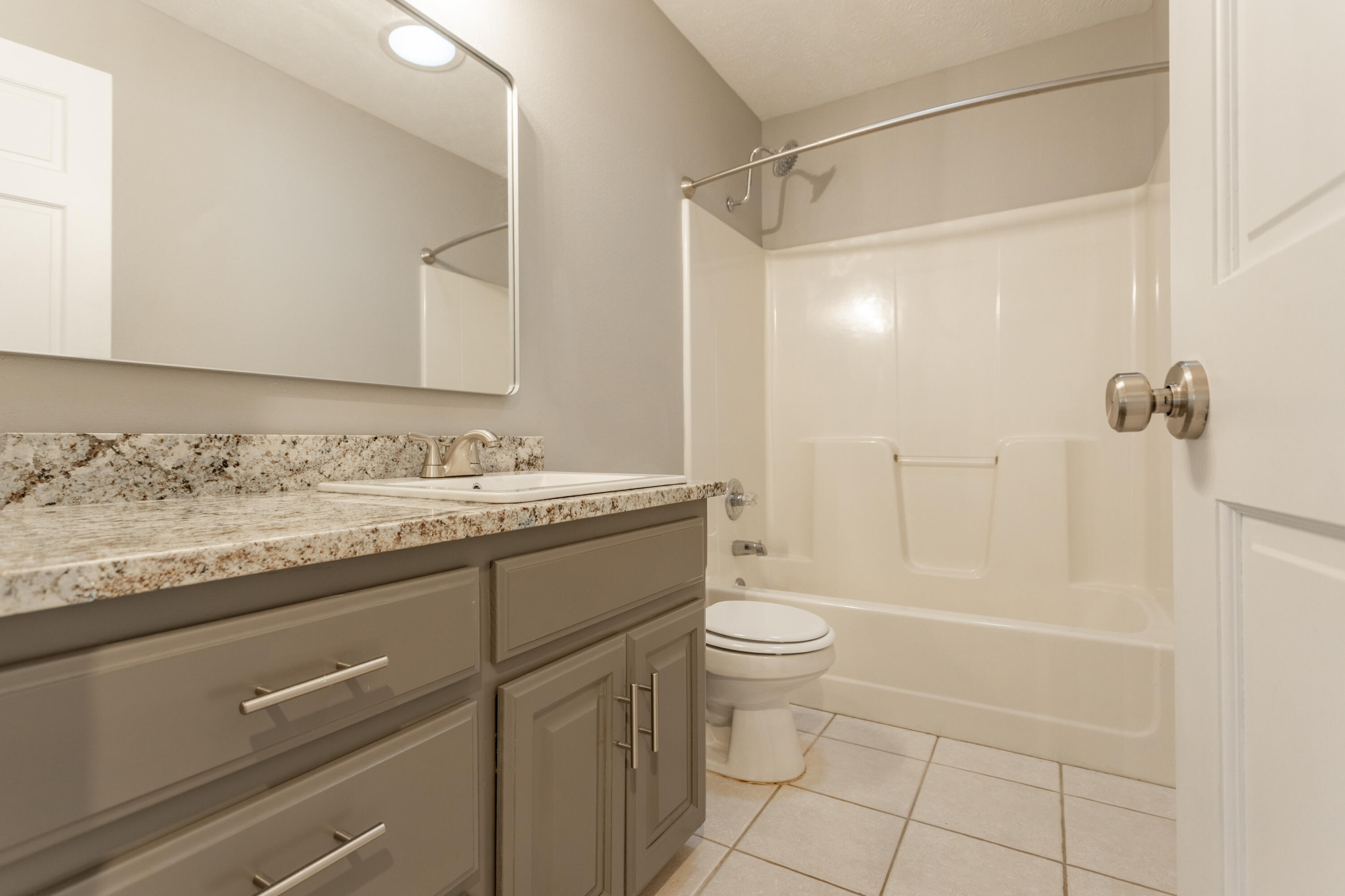 640 South Shuyler Street Property Photo 25