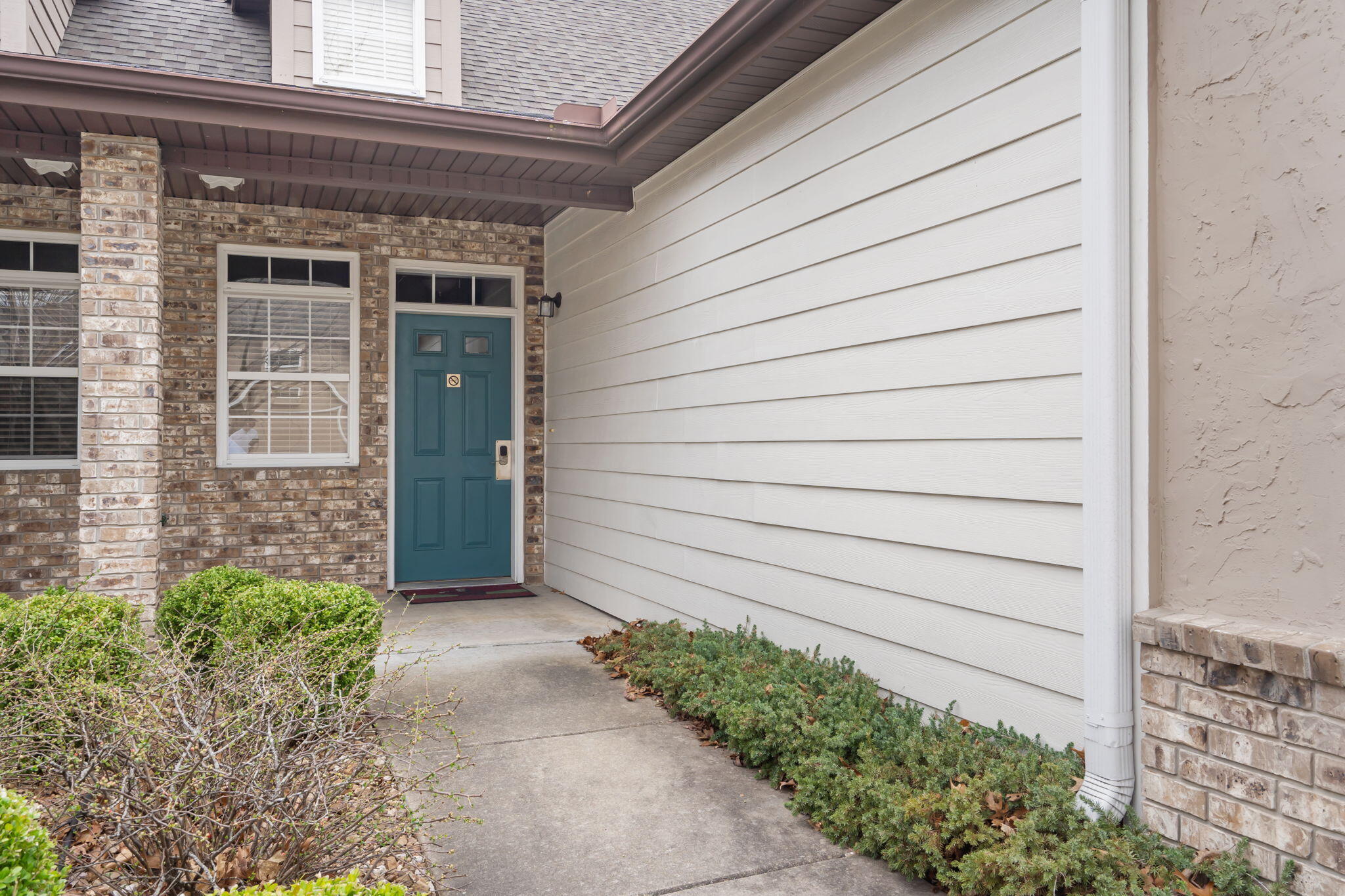 115 Residence Lane Property Photo 2