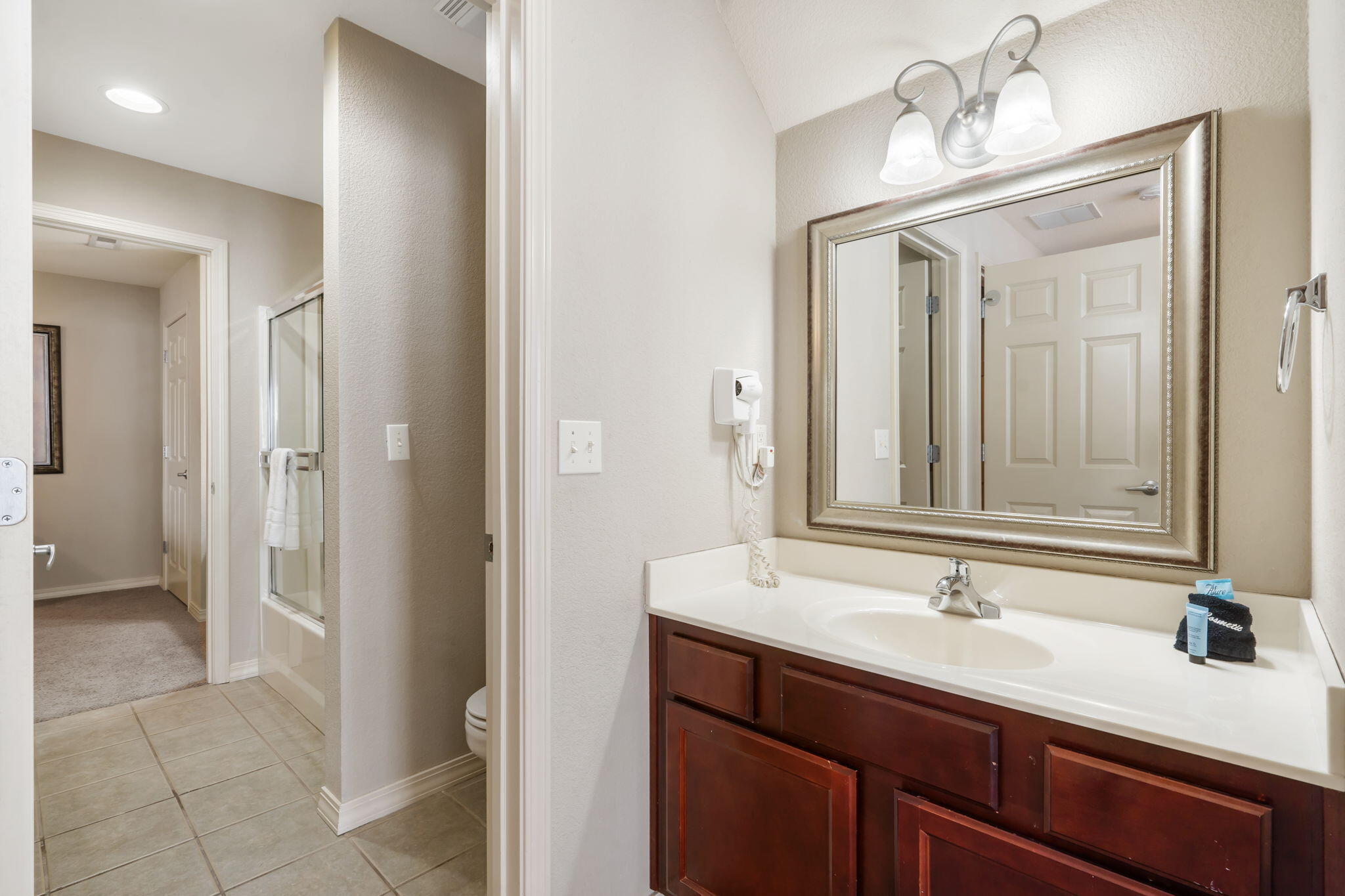 115 Residence Lane Property Photo 22