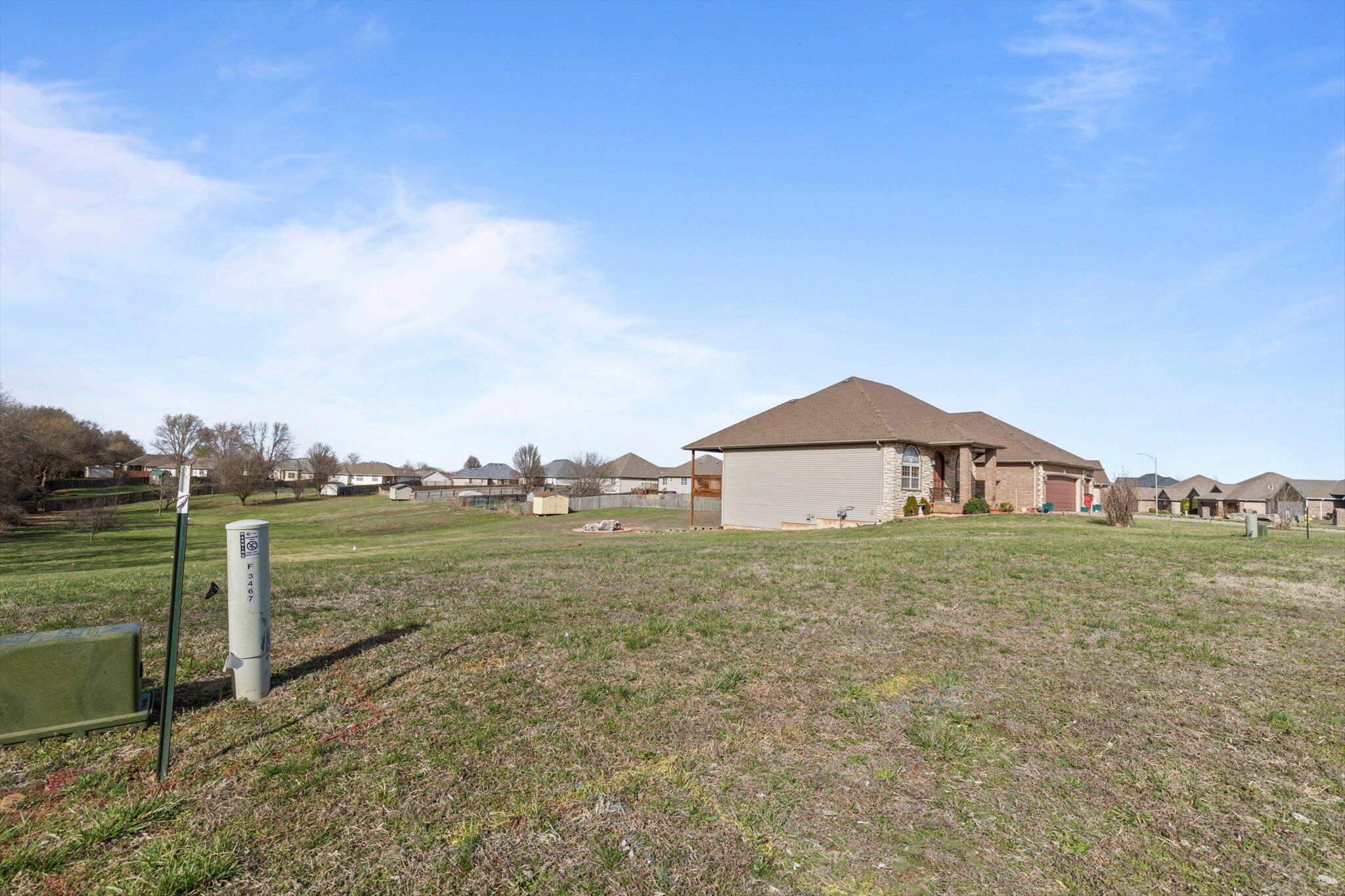 3455 West Hestand Street Property Photo 5