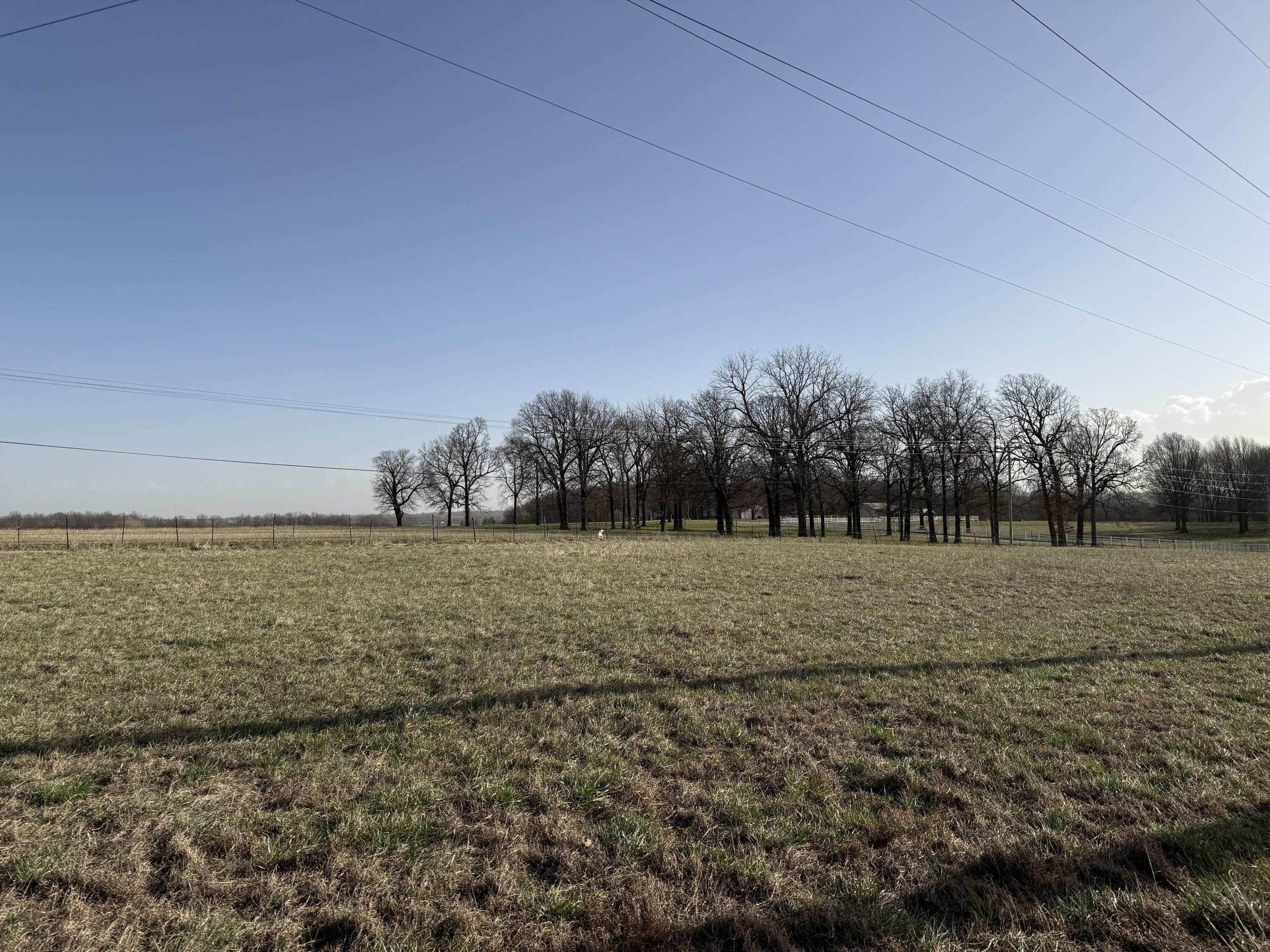 000 North Farm Road 53 Property Photo 13