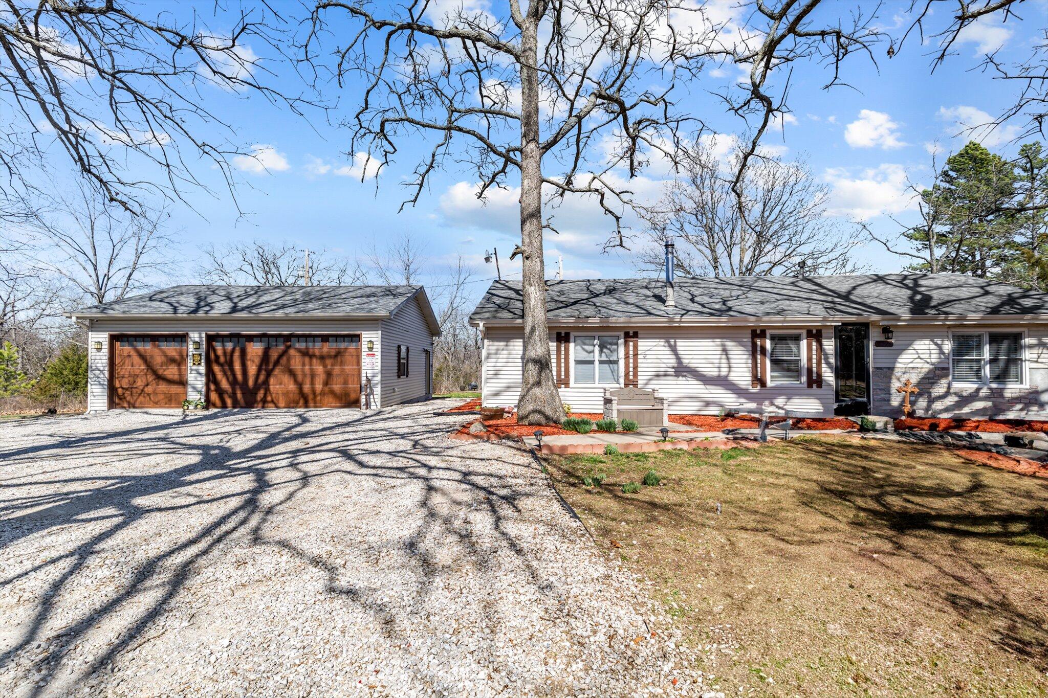 9063 East Division Street Property Photo