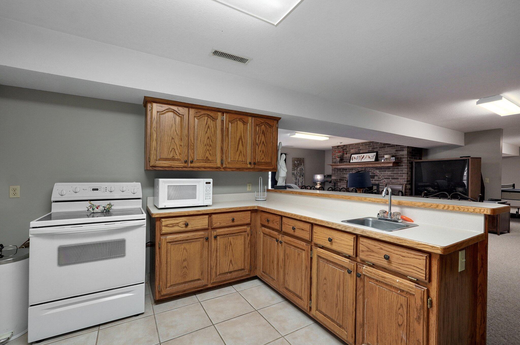 304 Reavley Drive Property Photo 51