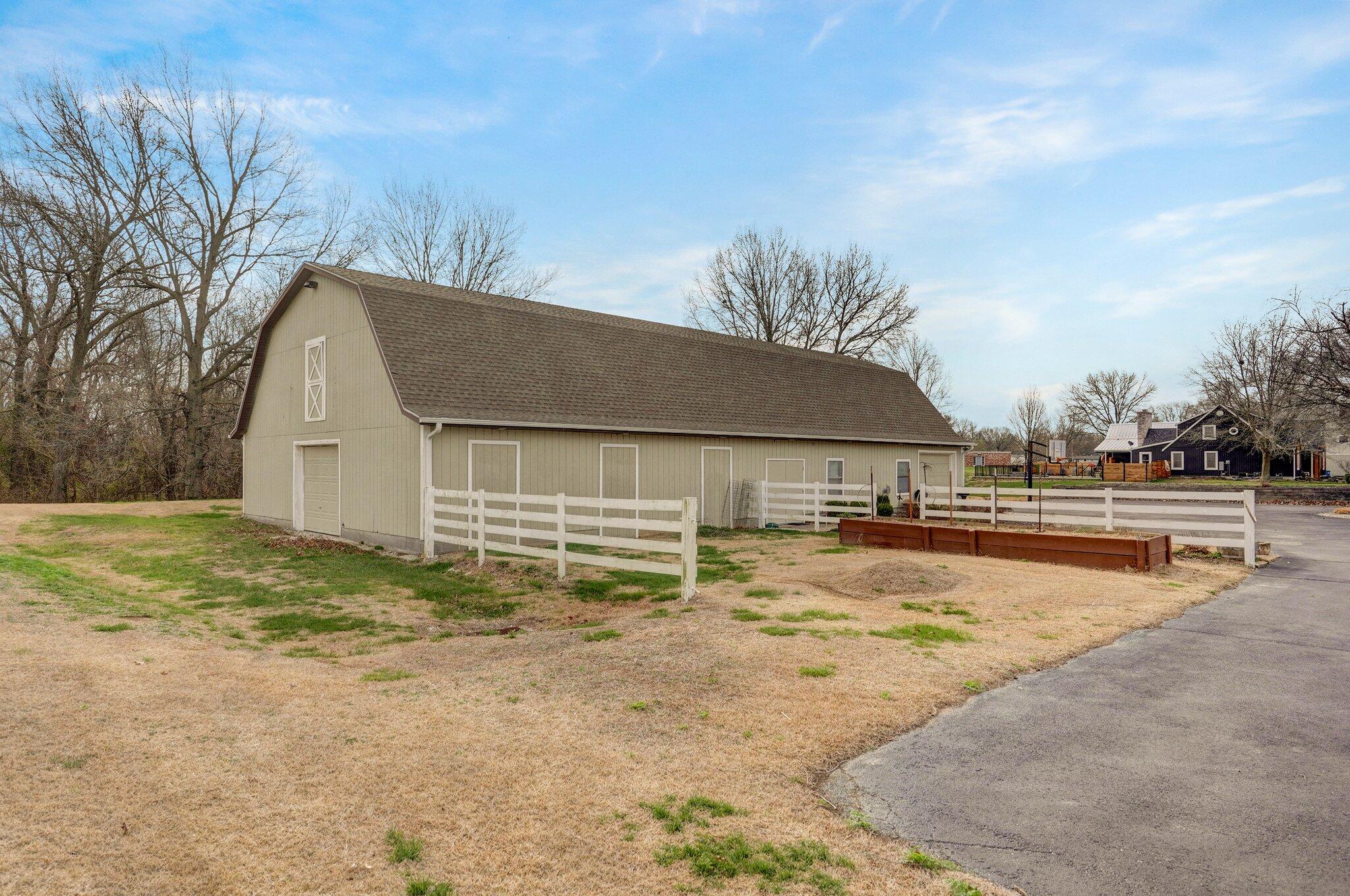 304 Reavley Drive Property Photo 67