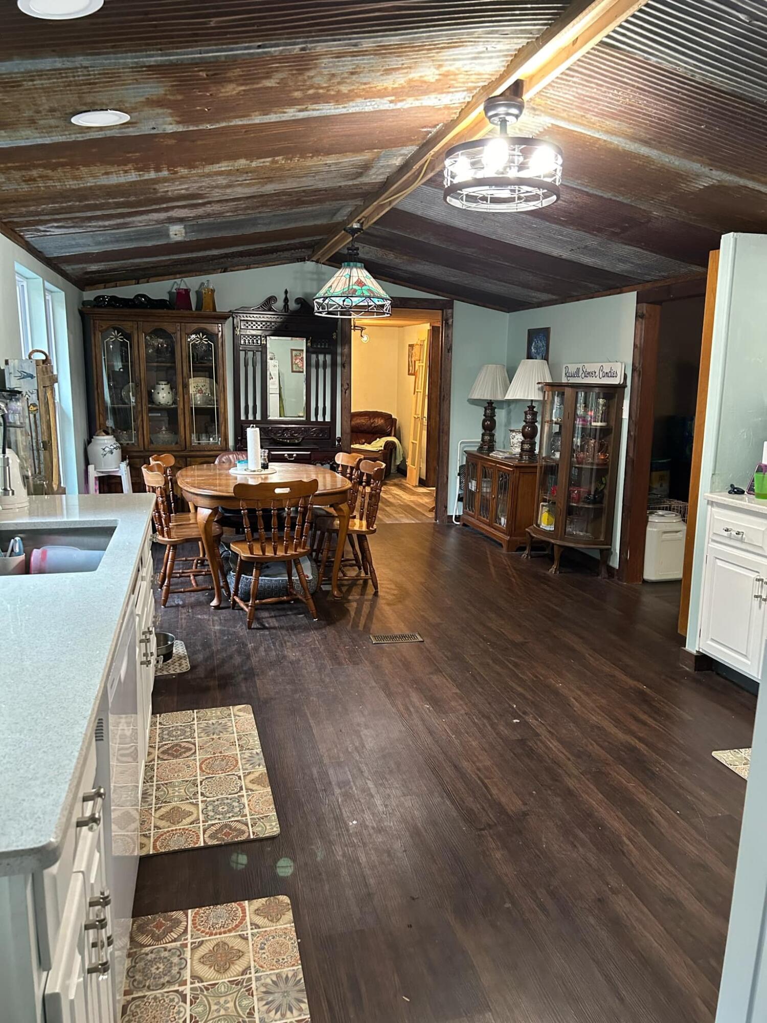20494 Avery Road Property Photo 12