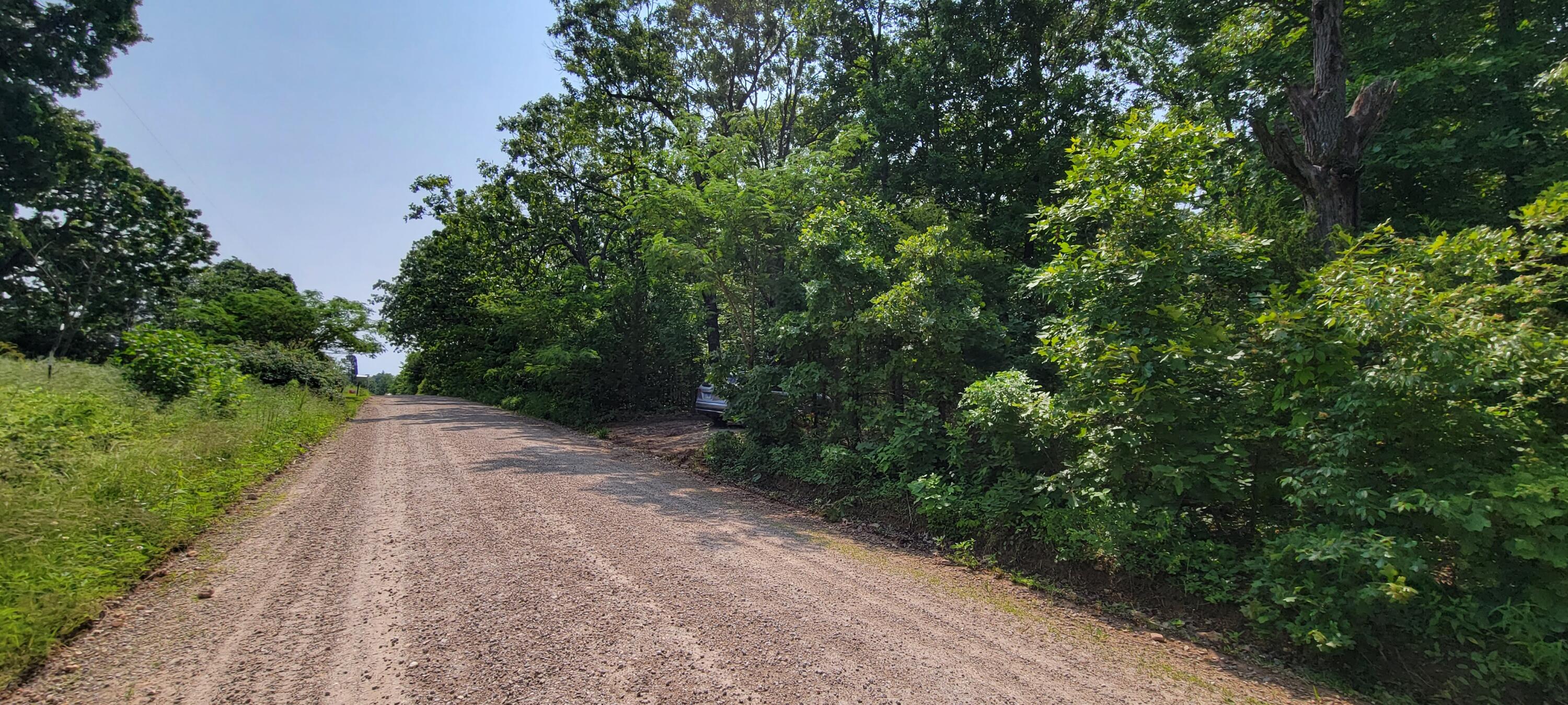 000 Doe Run Rd Property Photo 4