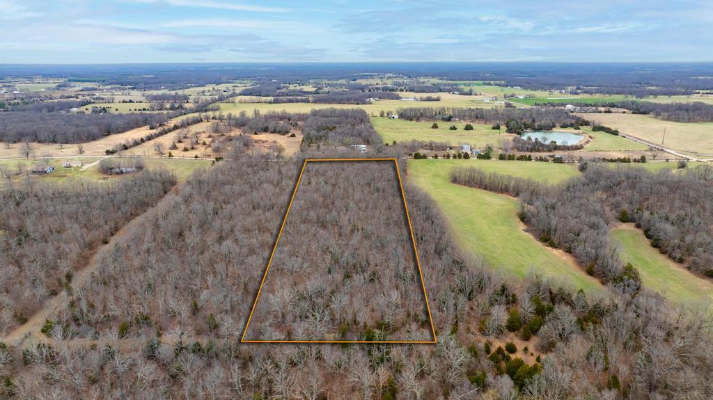000 Doe Run Rd Property Photo 6