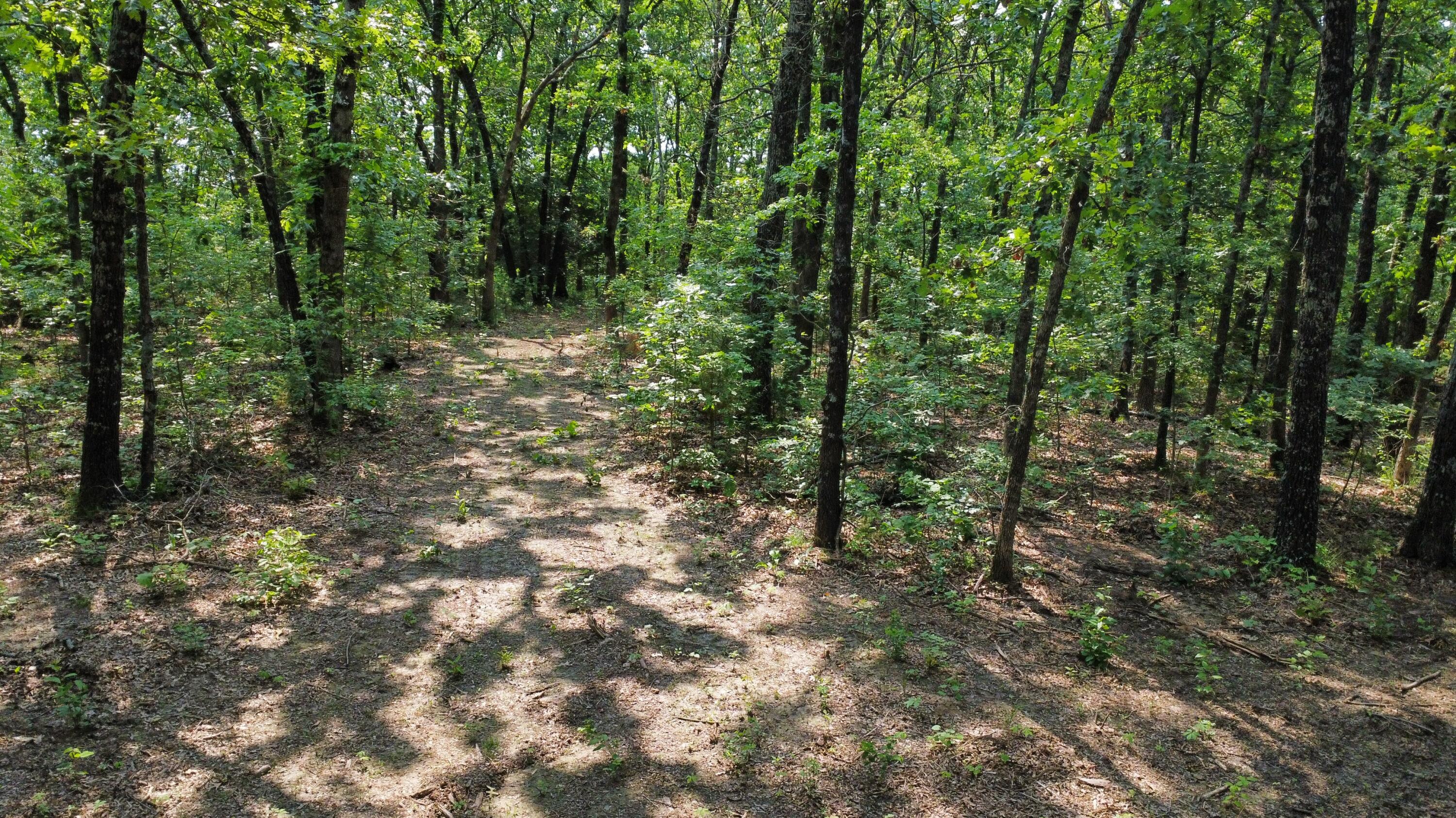 000 Doe Run Rd Property Photo 12