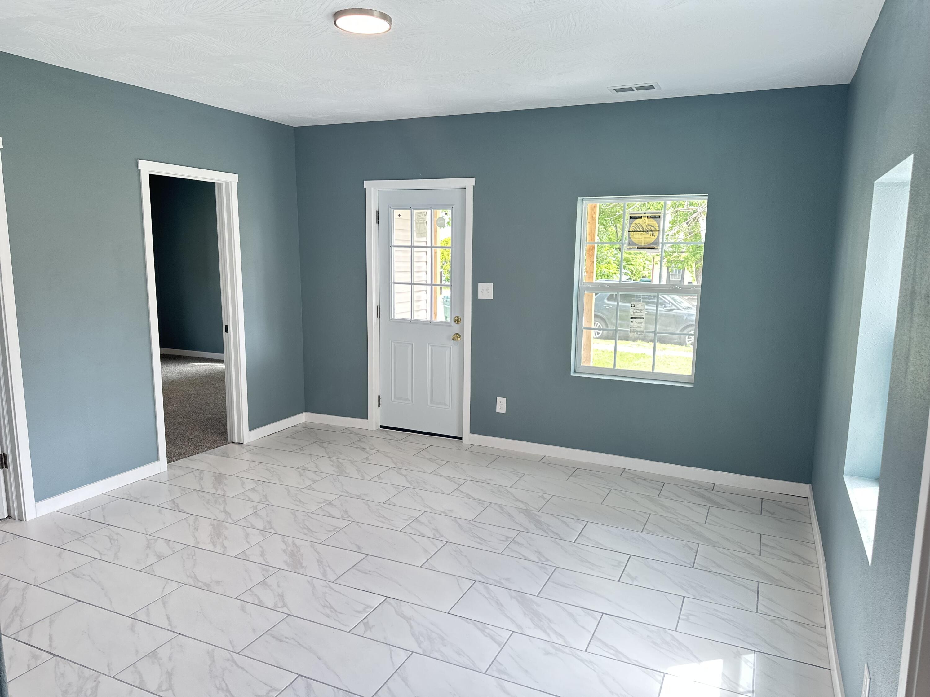 404 6th Street Property Photo 6