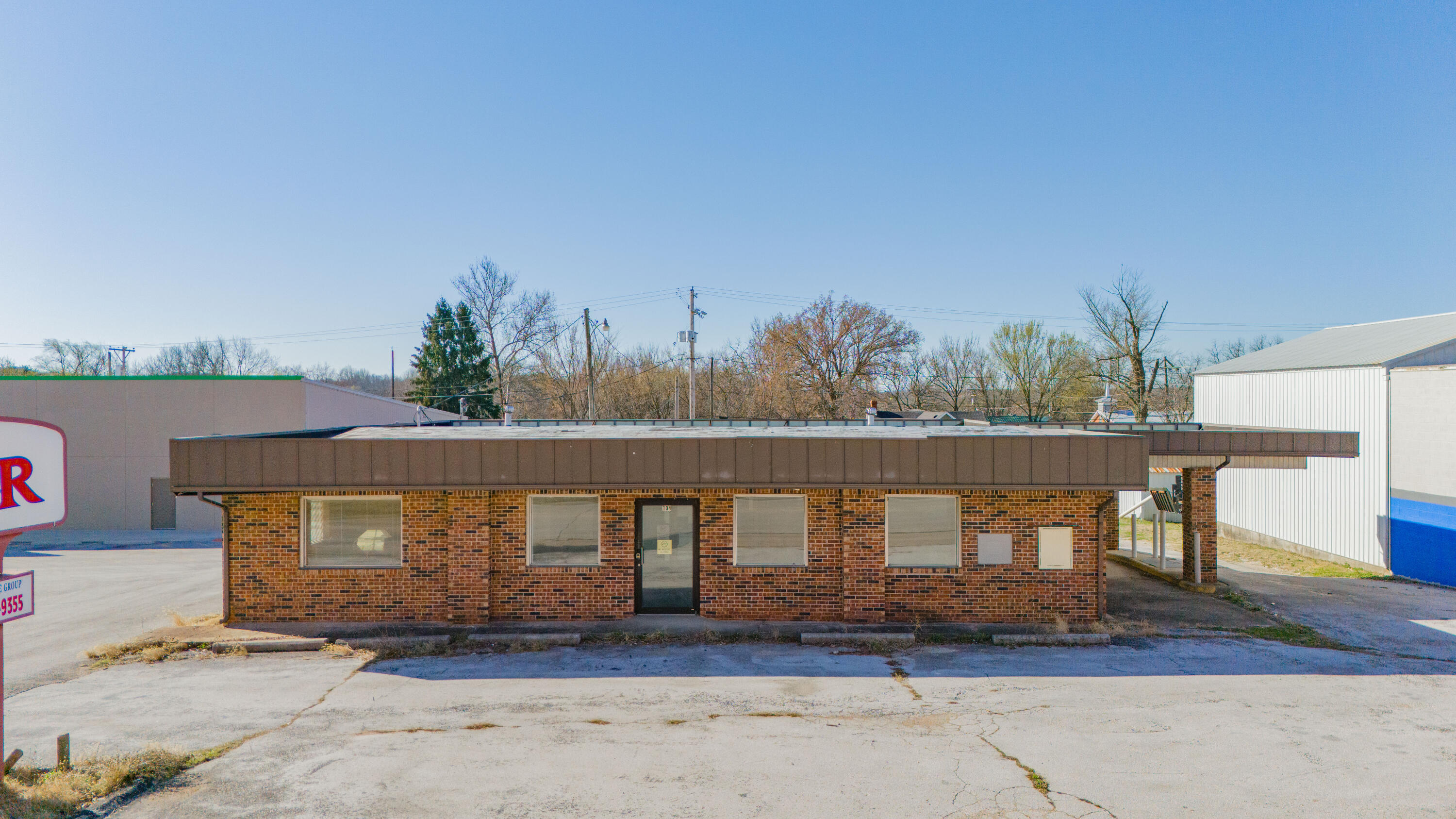 104 East Tilden Street Property Photo