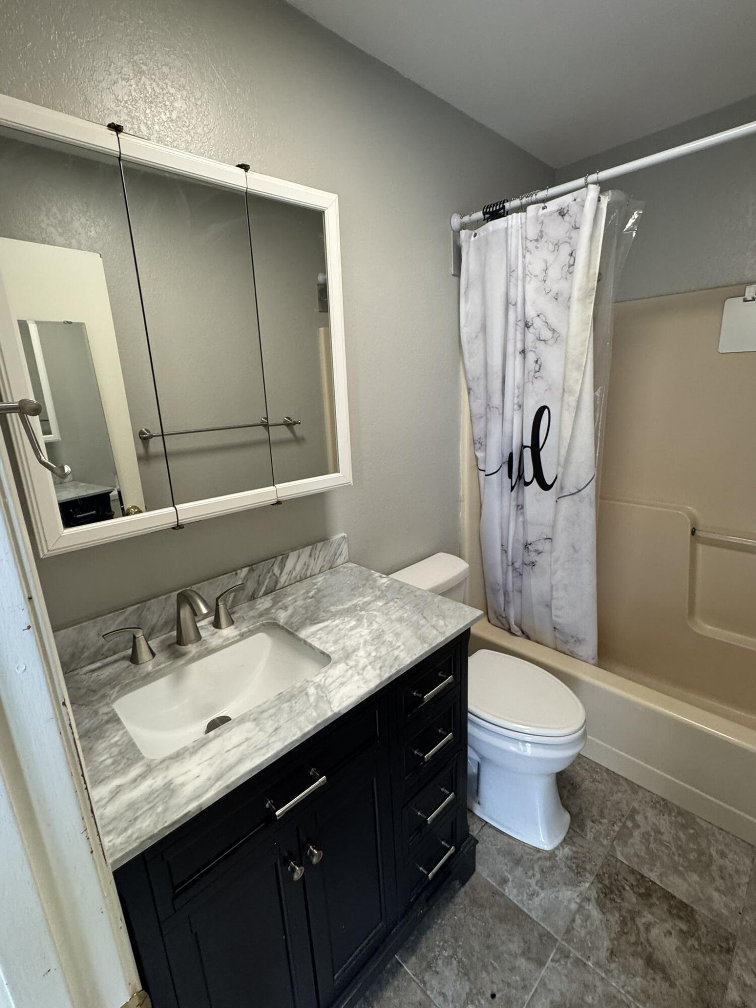 1413 Roosevelt Avenue Property Photo 12