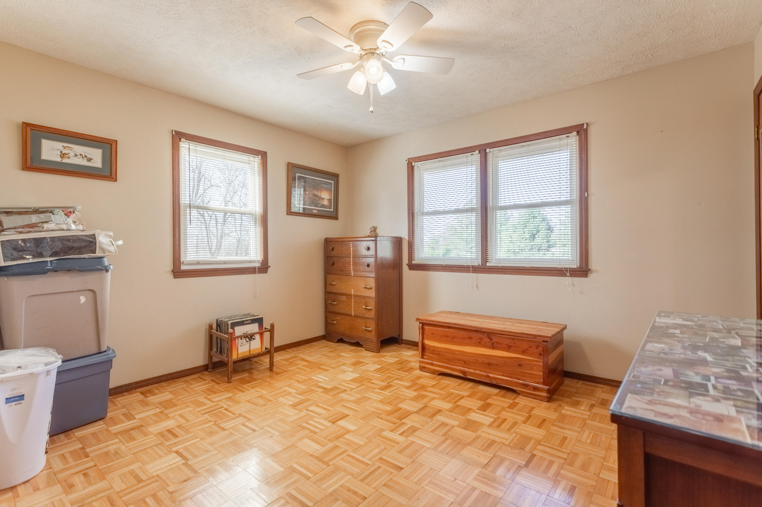 2146 North Haseltine Road Property Photo 27