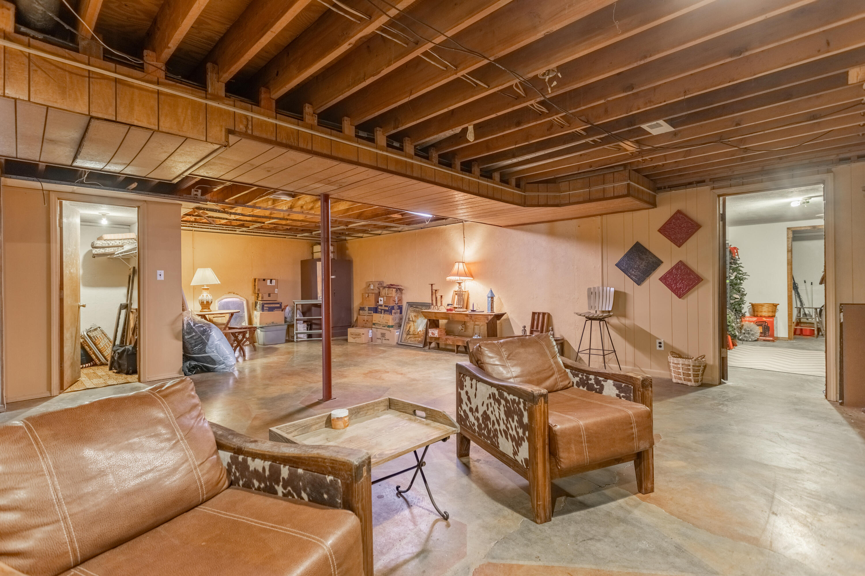 2146 North Haseltine Road Property Photo 35