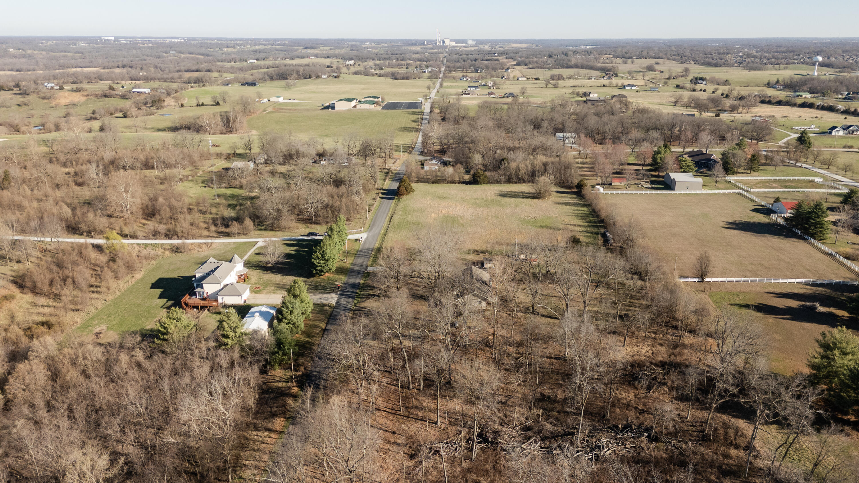 2146 North Haseltine Road Property Photo 44