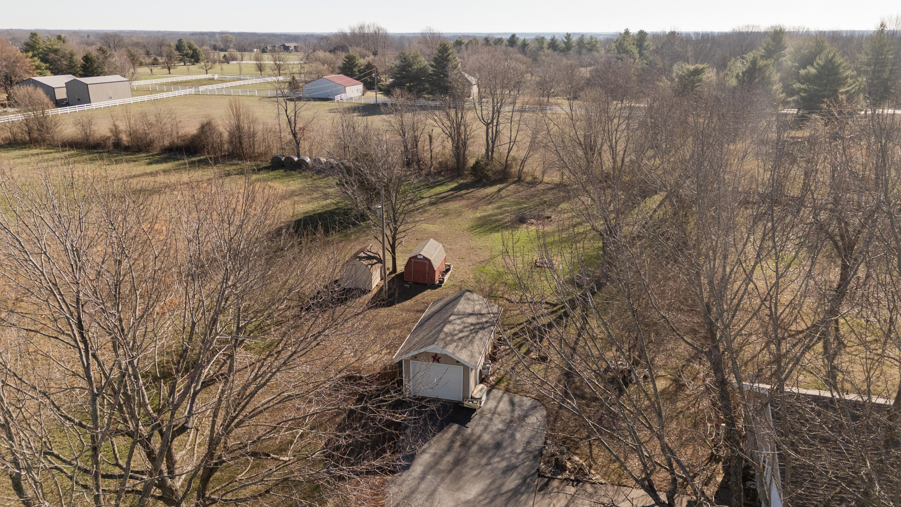 2146 North Haseltine Road Property Photo 56