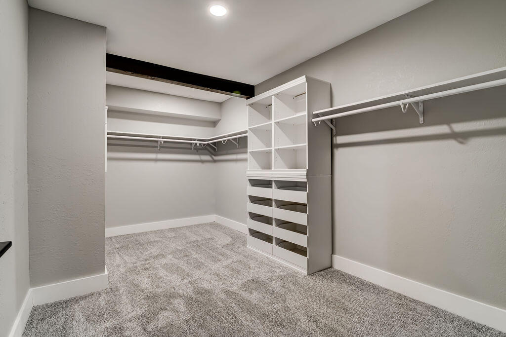 50 Clubhouse Lane Property Photo 28