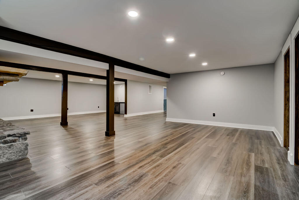50 Clubhouse Lane Property Photo 36
