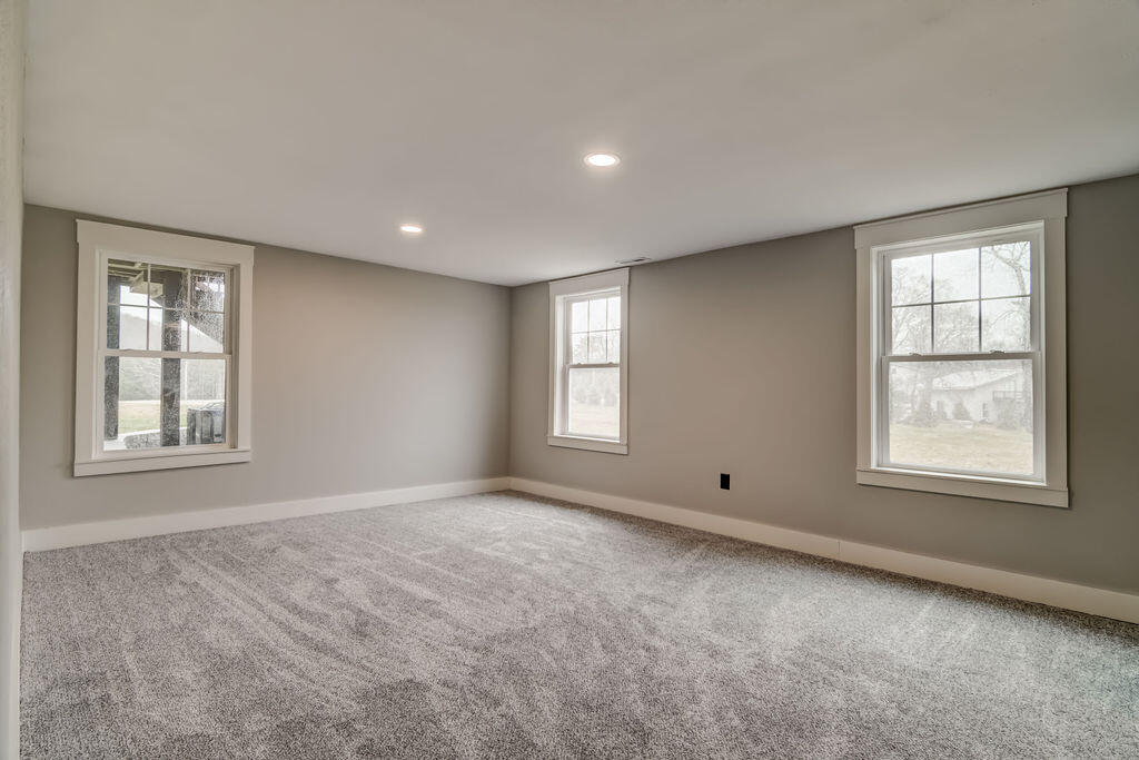 50 Clubhouse Lane Property Photo 42