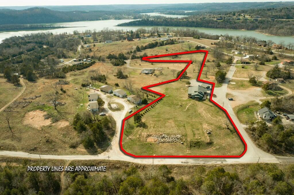 50 Clubhouse Lane Property Photo 54