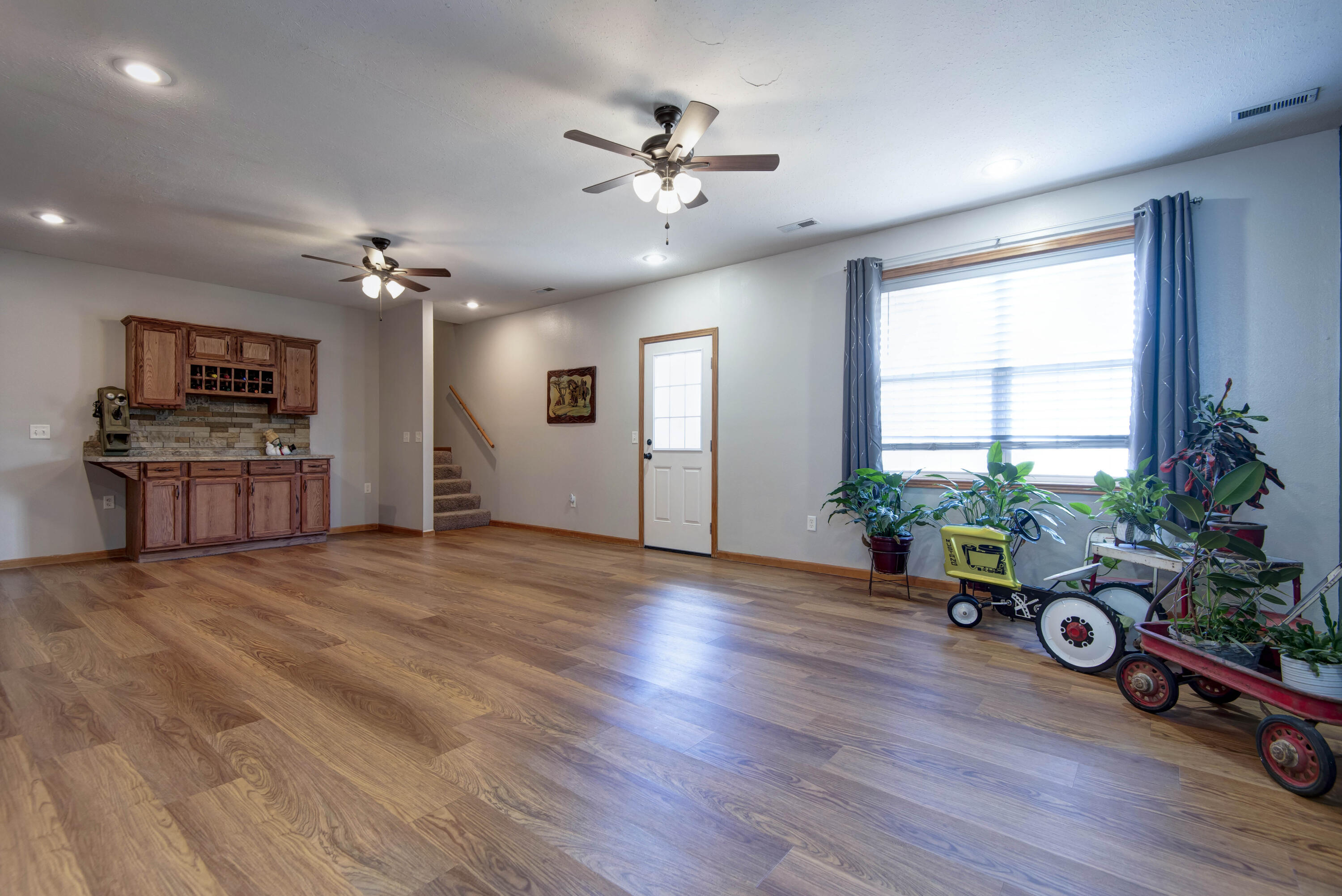 831 South Pershing Street Property Photo 20