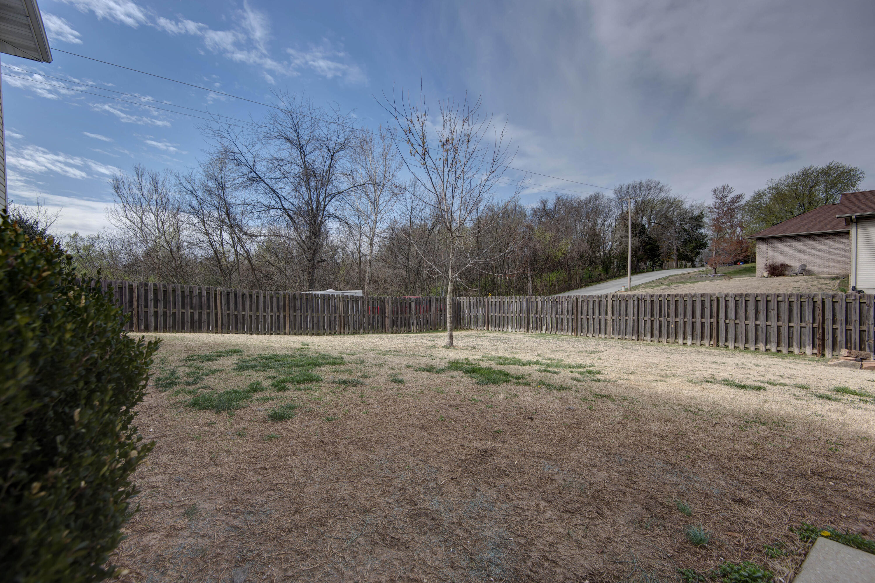 831 South Pershing Street Property Photo 28