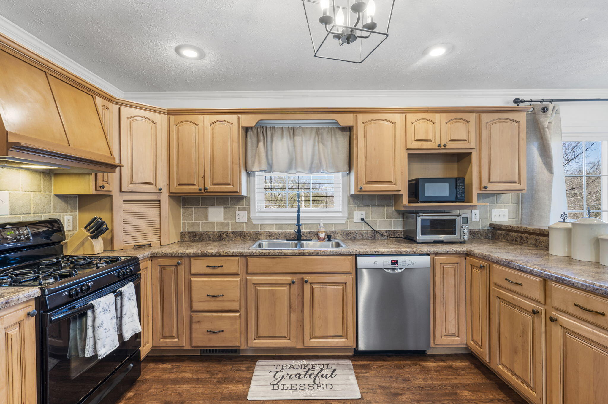 2448 North Odean Property Photo 10
