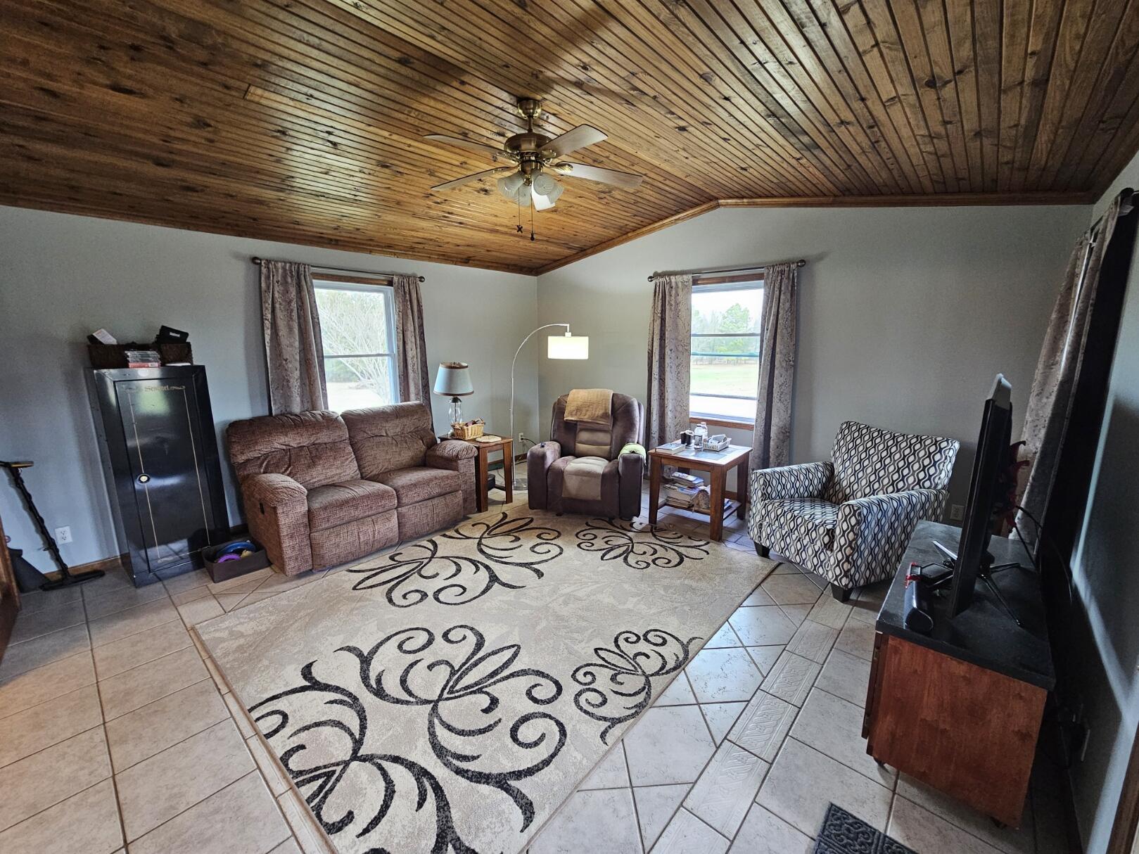 17731 West Highway 32 Property Photo 17