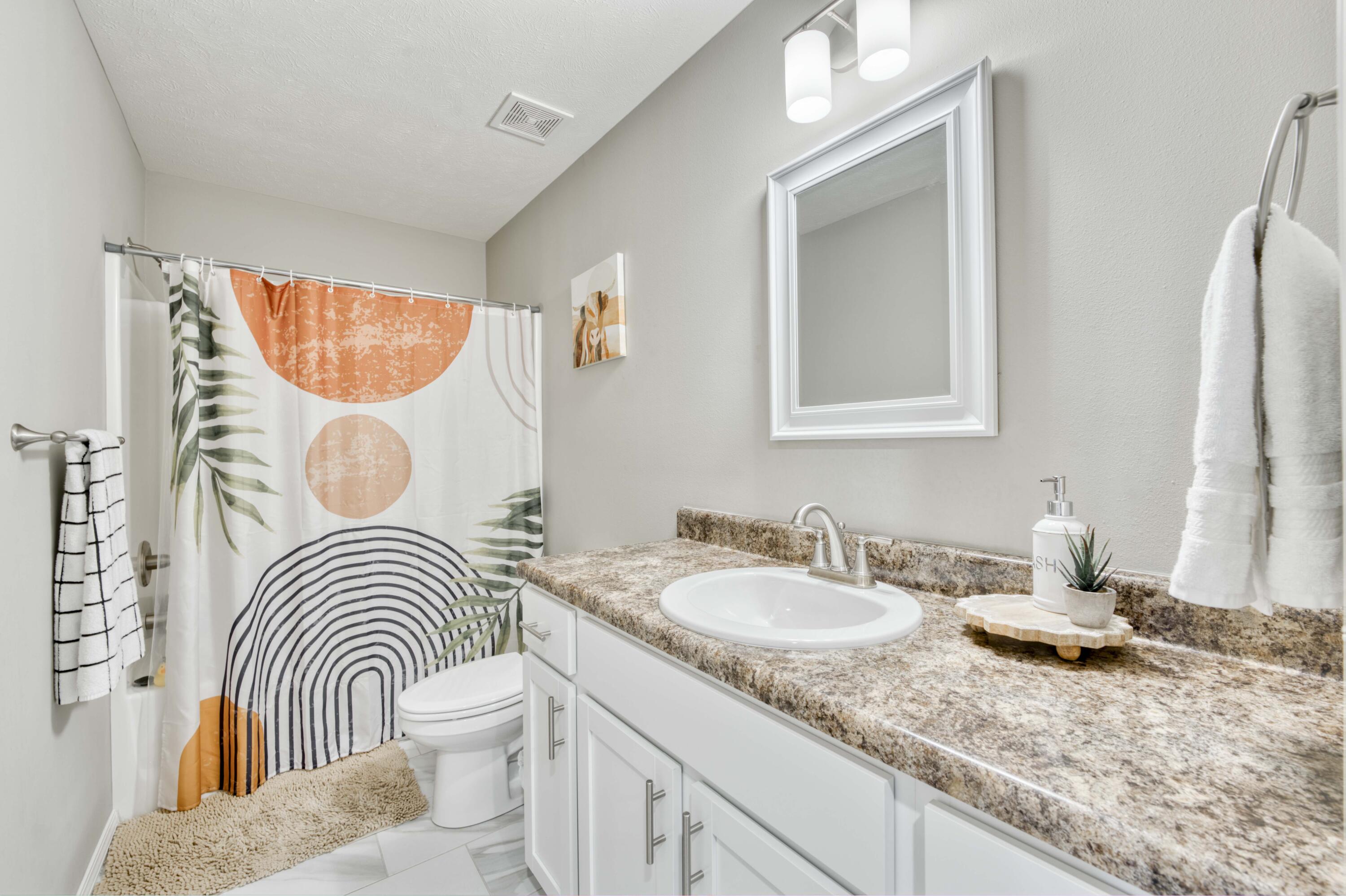 1481 Habersham Street Property Photo 14