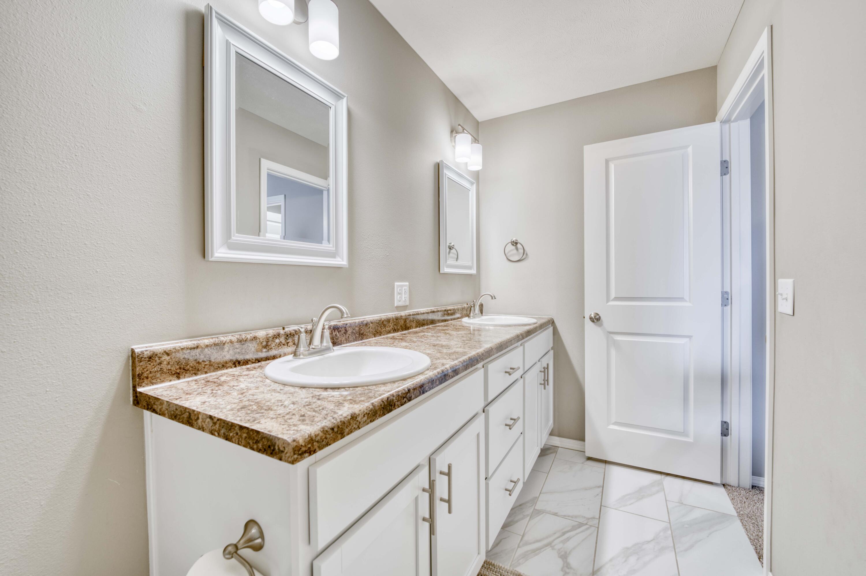1481 Habersham Street Property Photo 21