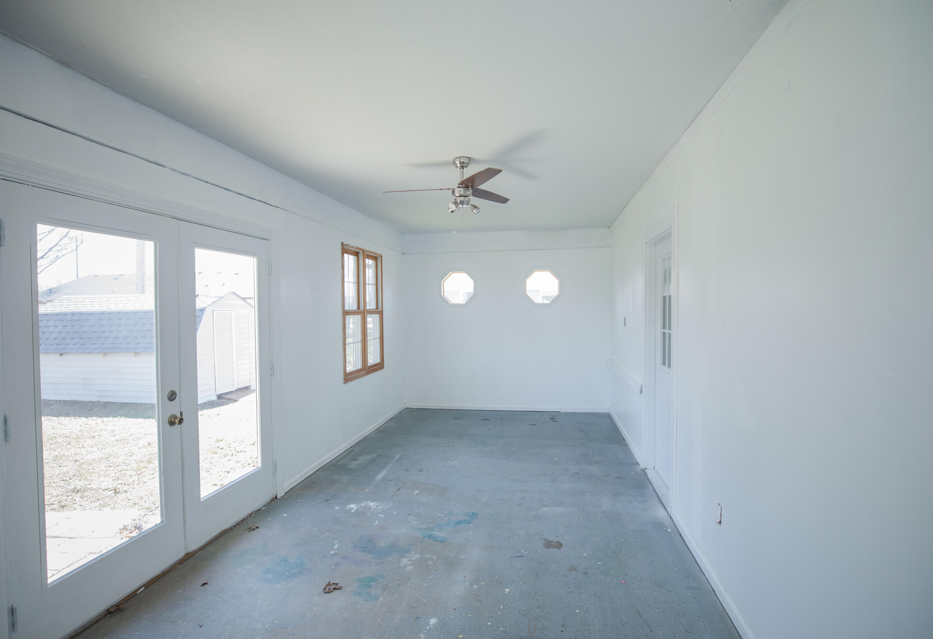 421 North Barker Avenue Property Photo 19