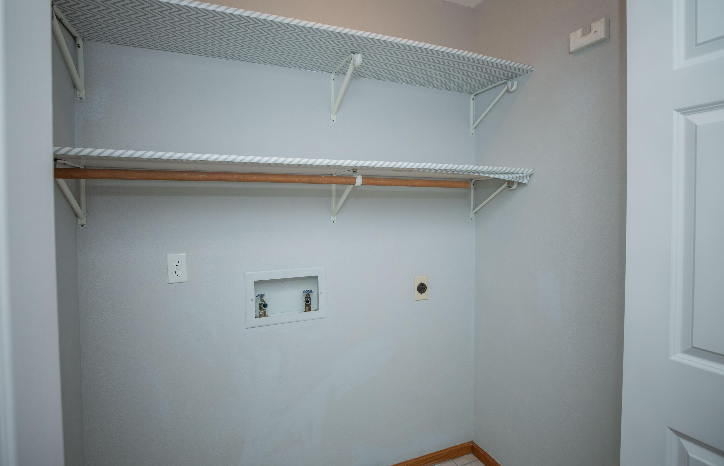 421 North Barker Avenue Property Photo 31