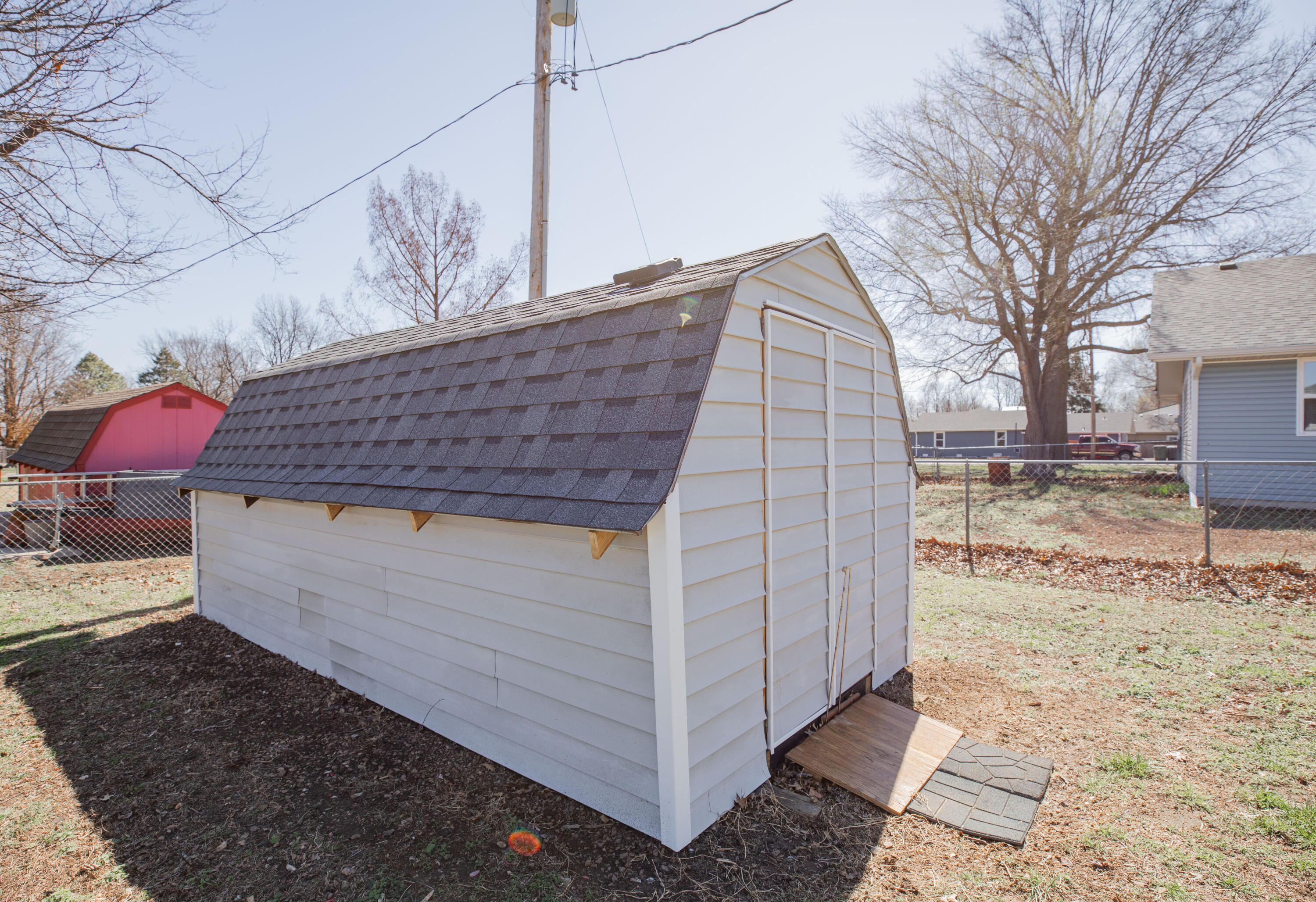 421 North Barker Avenue Property Photo 36