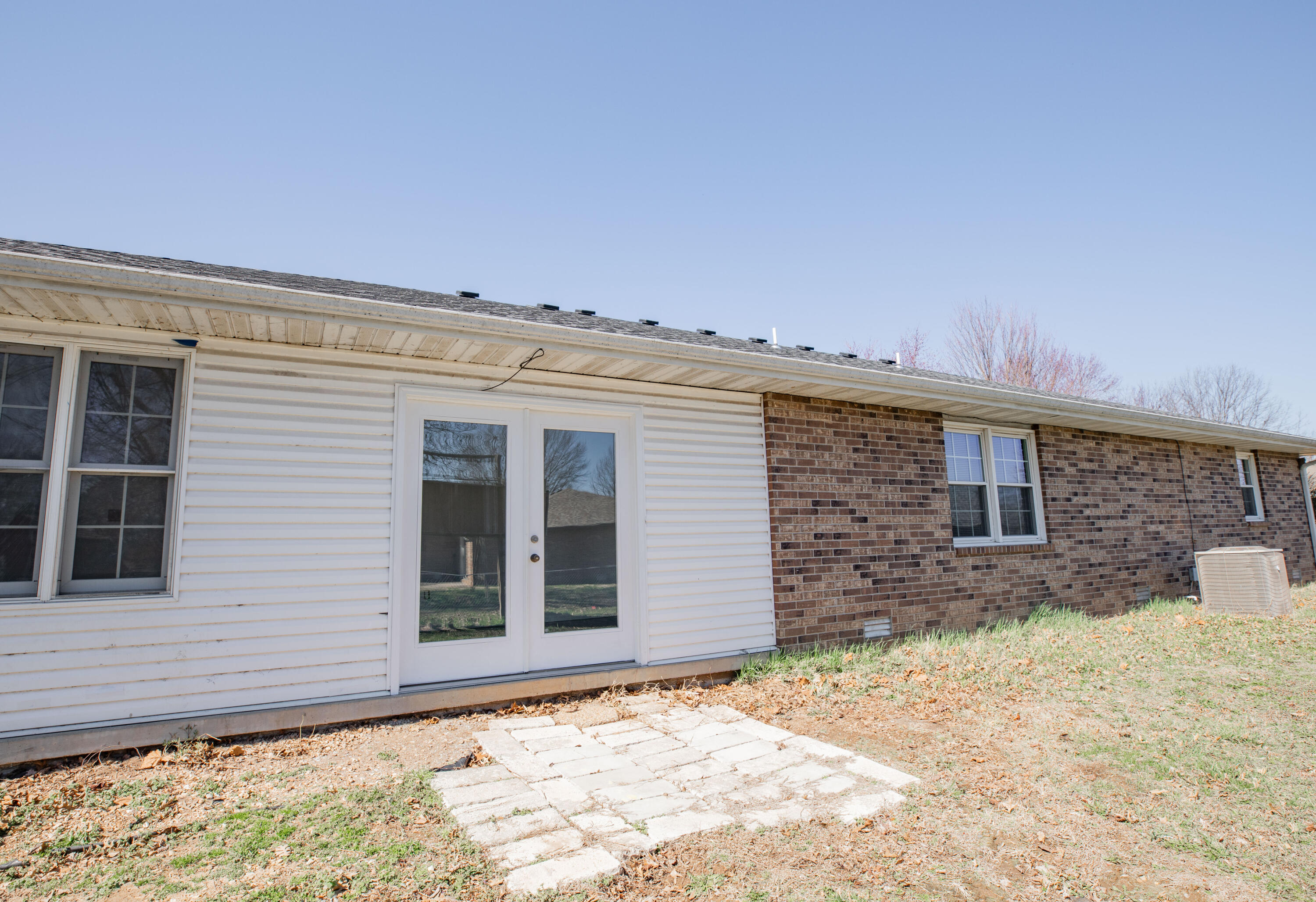 421 North Barker Avenue Property Photo 37