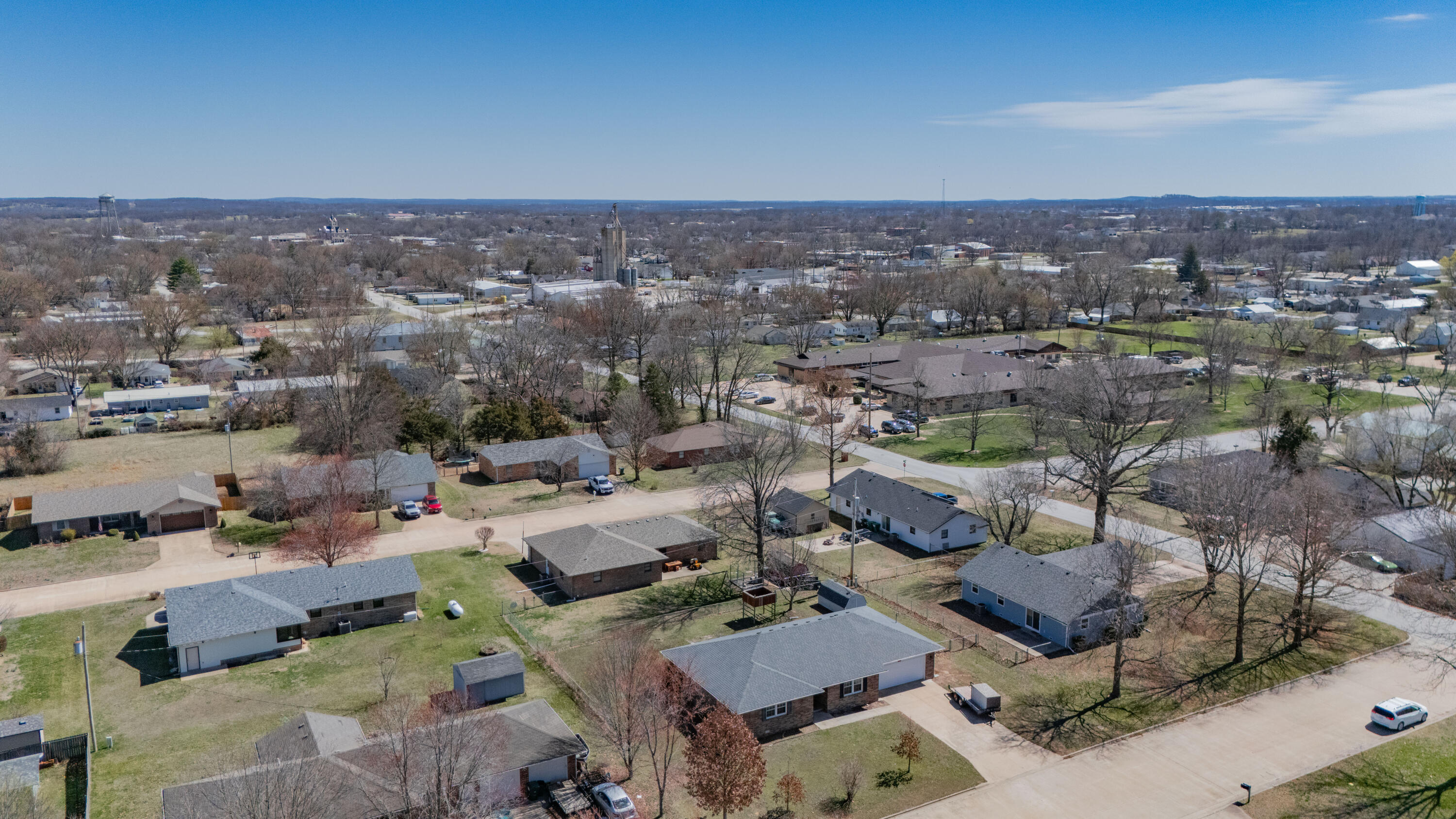 421 North Barker Avenue Property Photo 38