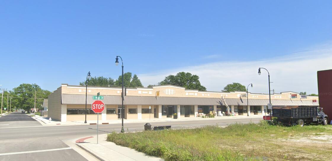 1621 South Main Street Property Photo