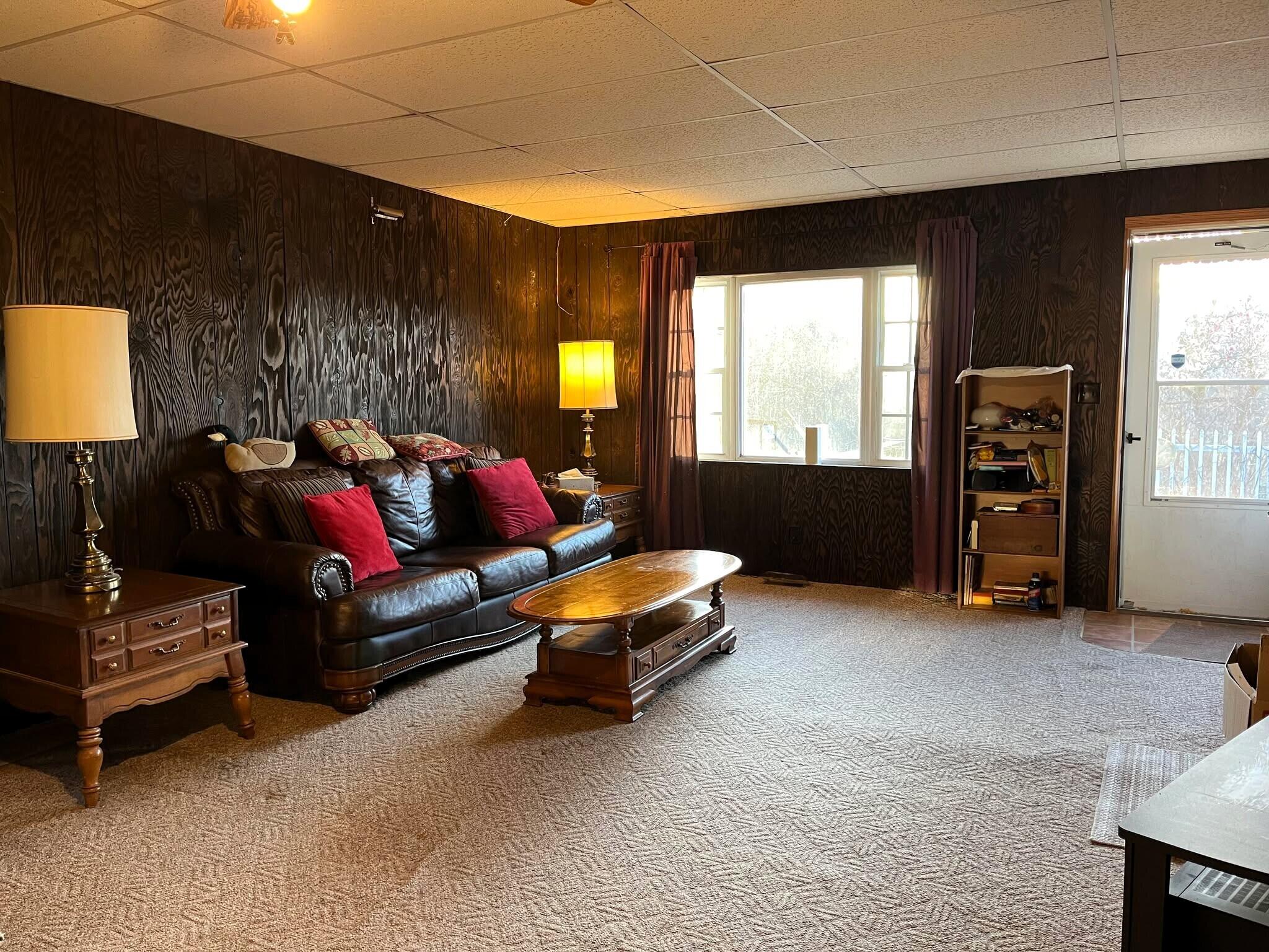 21999 Parrot Road Property Photo 11