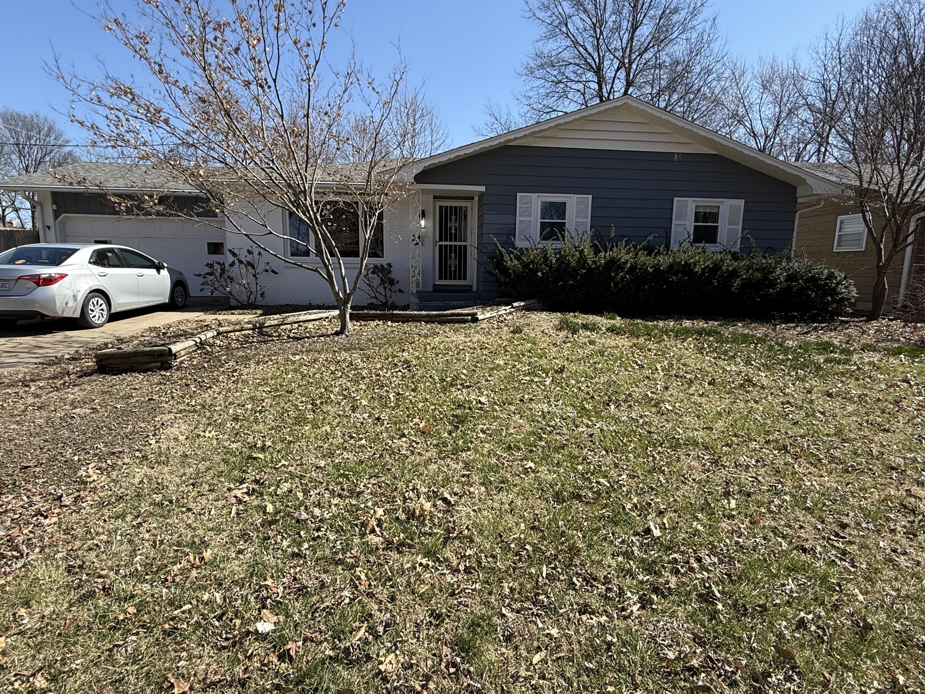 1208 South Cedarbrook Avenue Property Photo